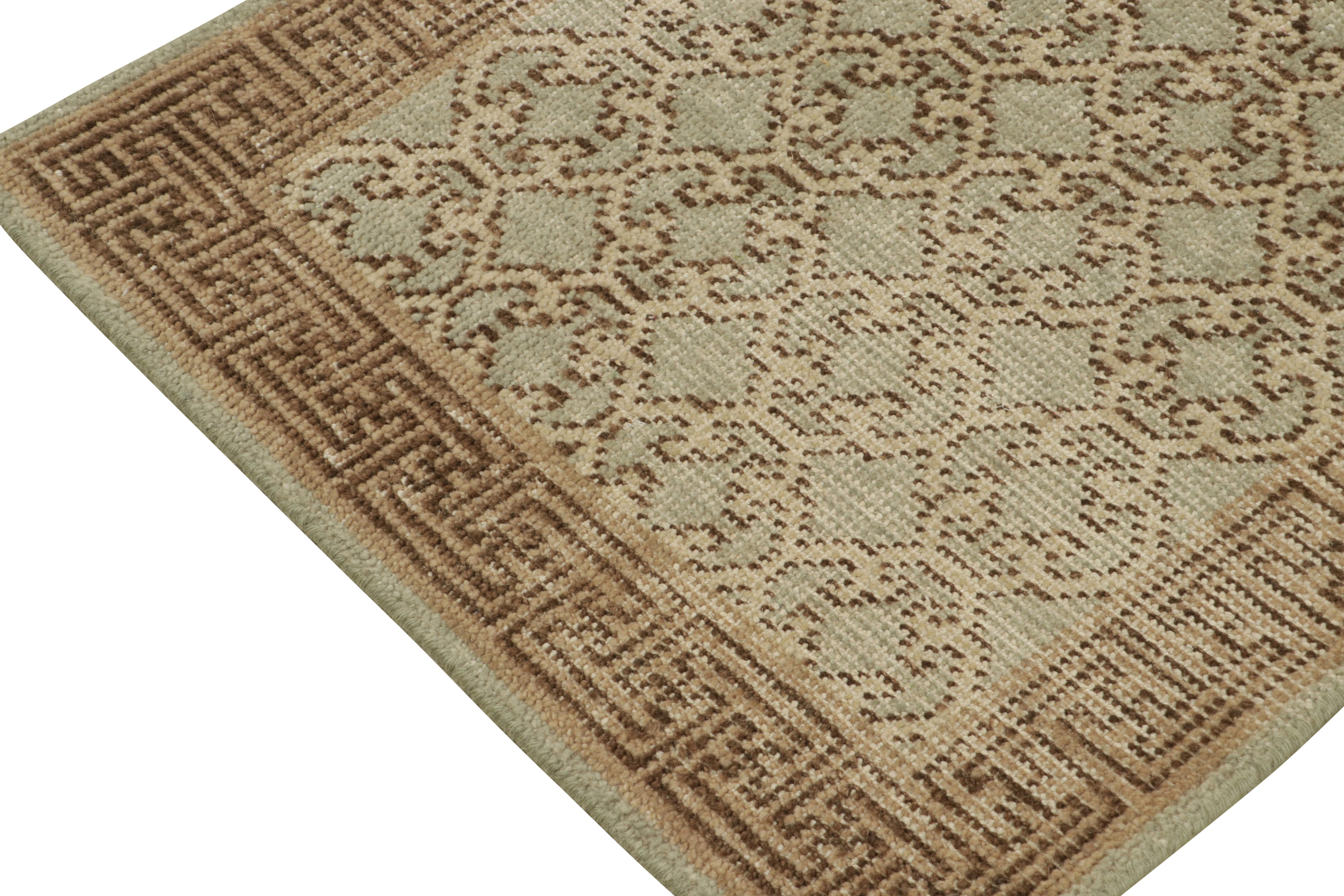 Alfombra de dispersión estilo Khotan desgastada de Rug & Kilim en azul, estampado beige-marrón Anudado a mano en venta