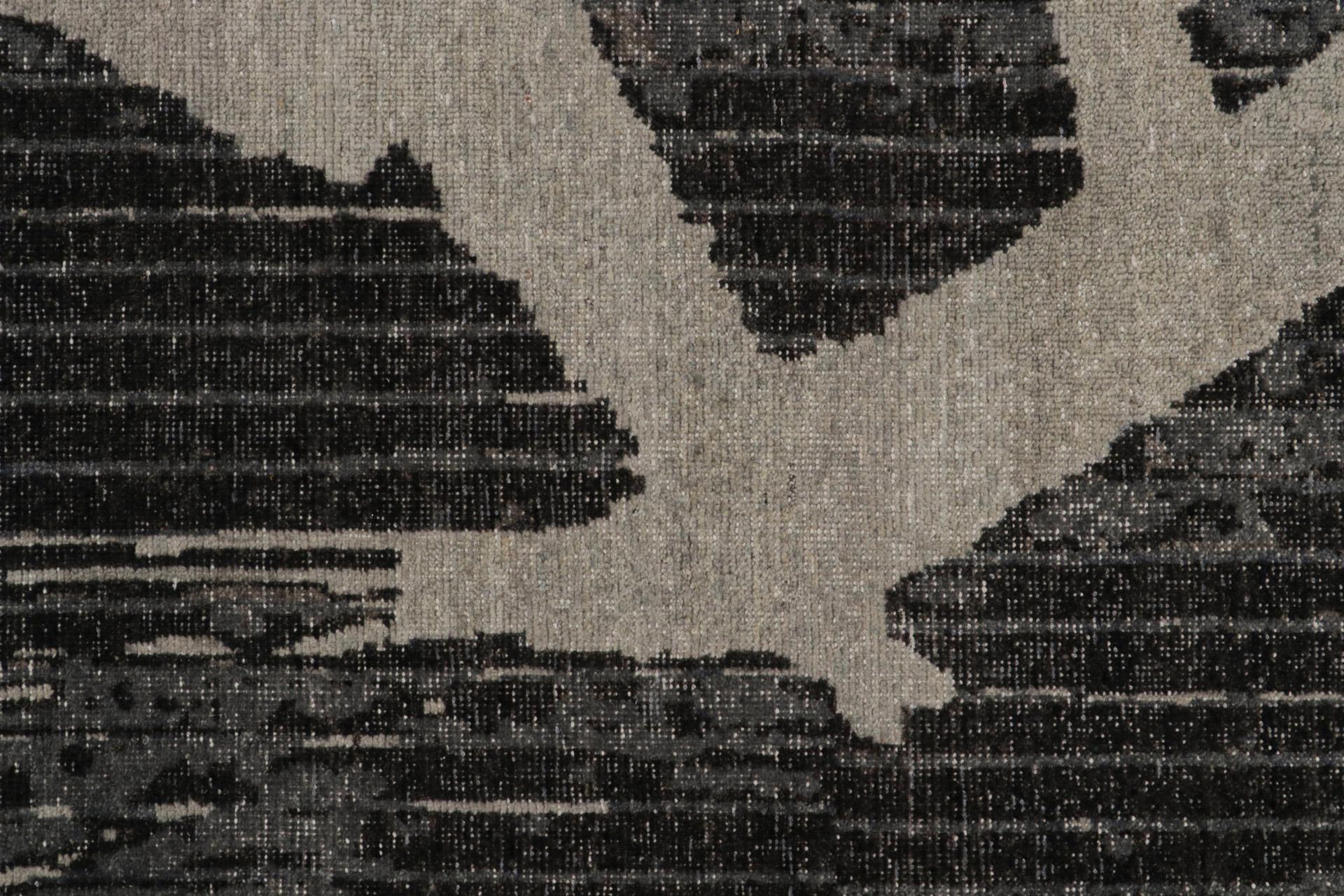 Contemporary Rug & Kilim’s Distressed Modern Rug In Black and Gray Geometric Pattern For Sale