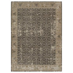 Rug & Kilim è un runner in stile persiano invecchiato in nero con motivo Herati beige