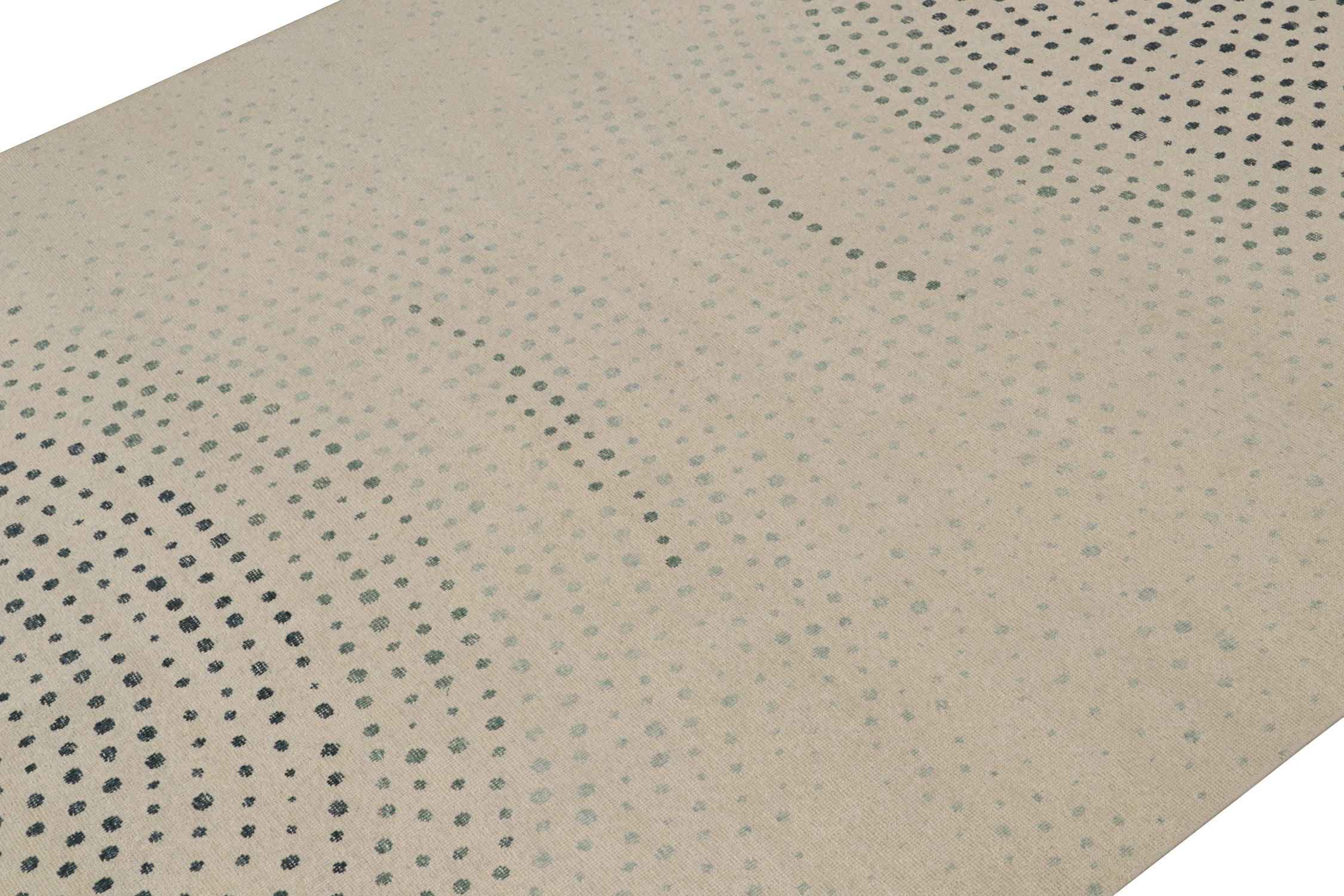 Alfombra Abstracta de Estilo Desgastado Rug & Kilim en Beige, Azul y Lunares Verdes Indio en venta