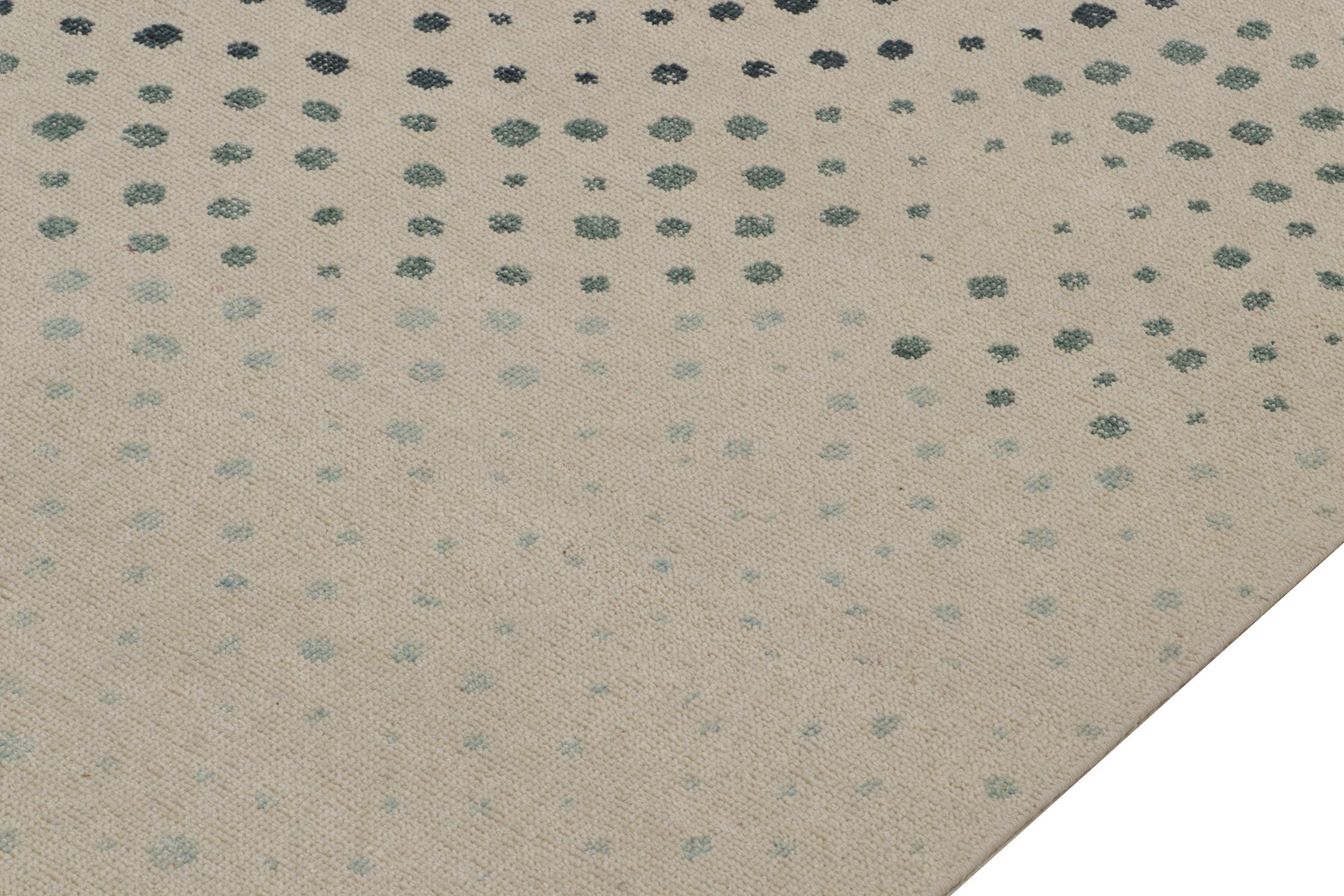 Alfombra Abstracta de Estilo Desgastado Rug & Kilim en Beige, Azul y Lunares Verdes en Nuevo estado para la venta en Long Island City, NY