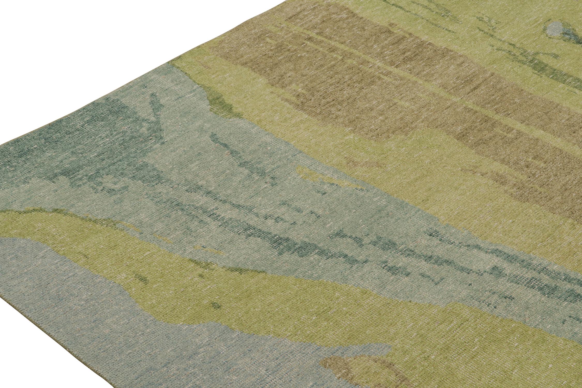 Noué à la main Rug & Kilim's Distressed Style Abstract Rug in Blue and Green (Tapis abstrait en bleu et vert) en vente