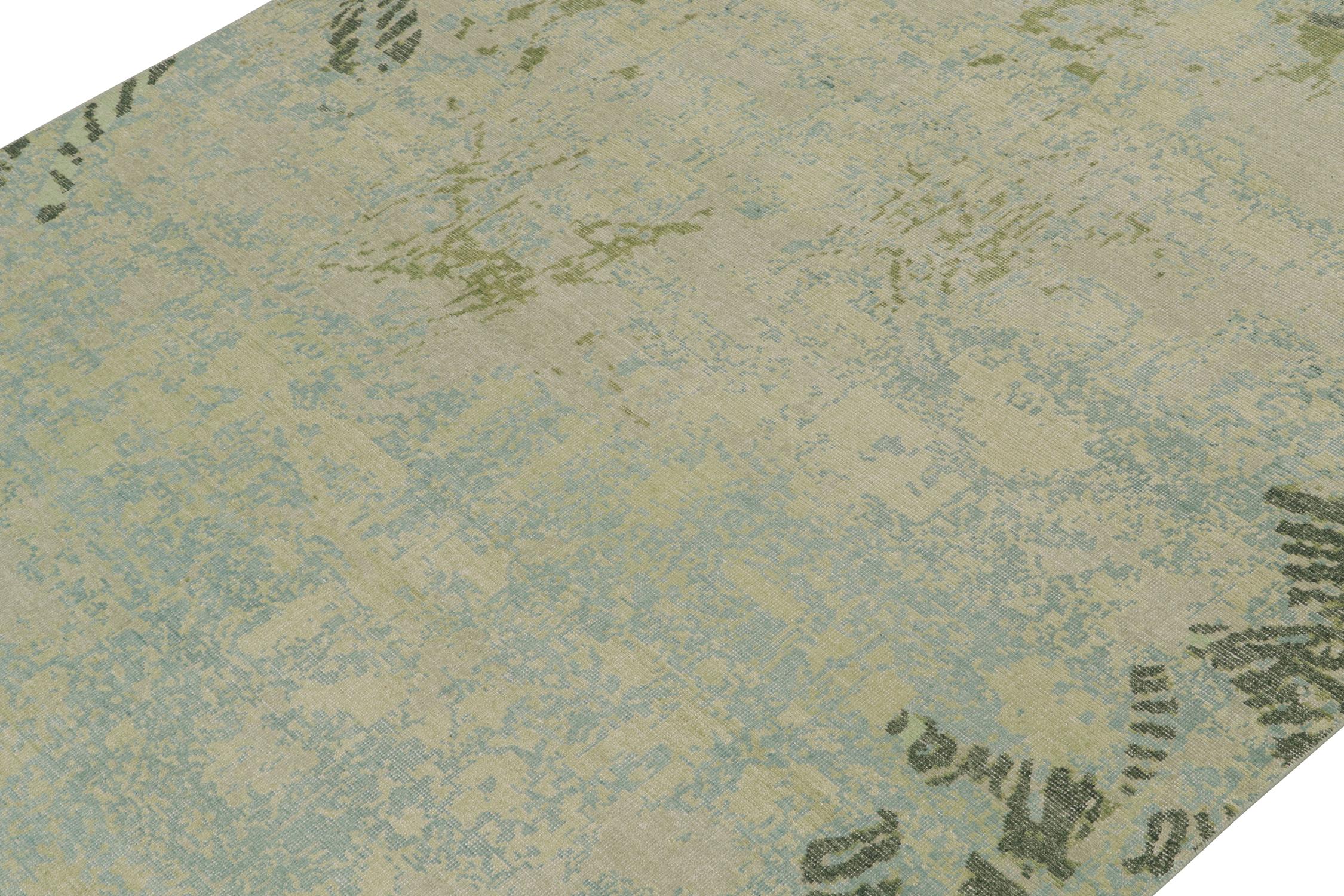 Alfombra abstracta de estilo envejecido de Rug & Kilim con estampado azul, gris y verde Indio en venta