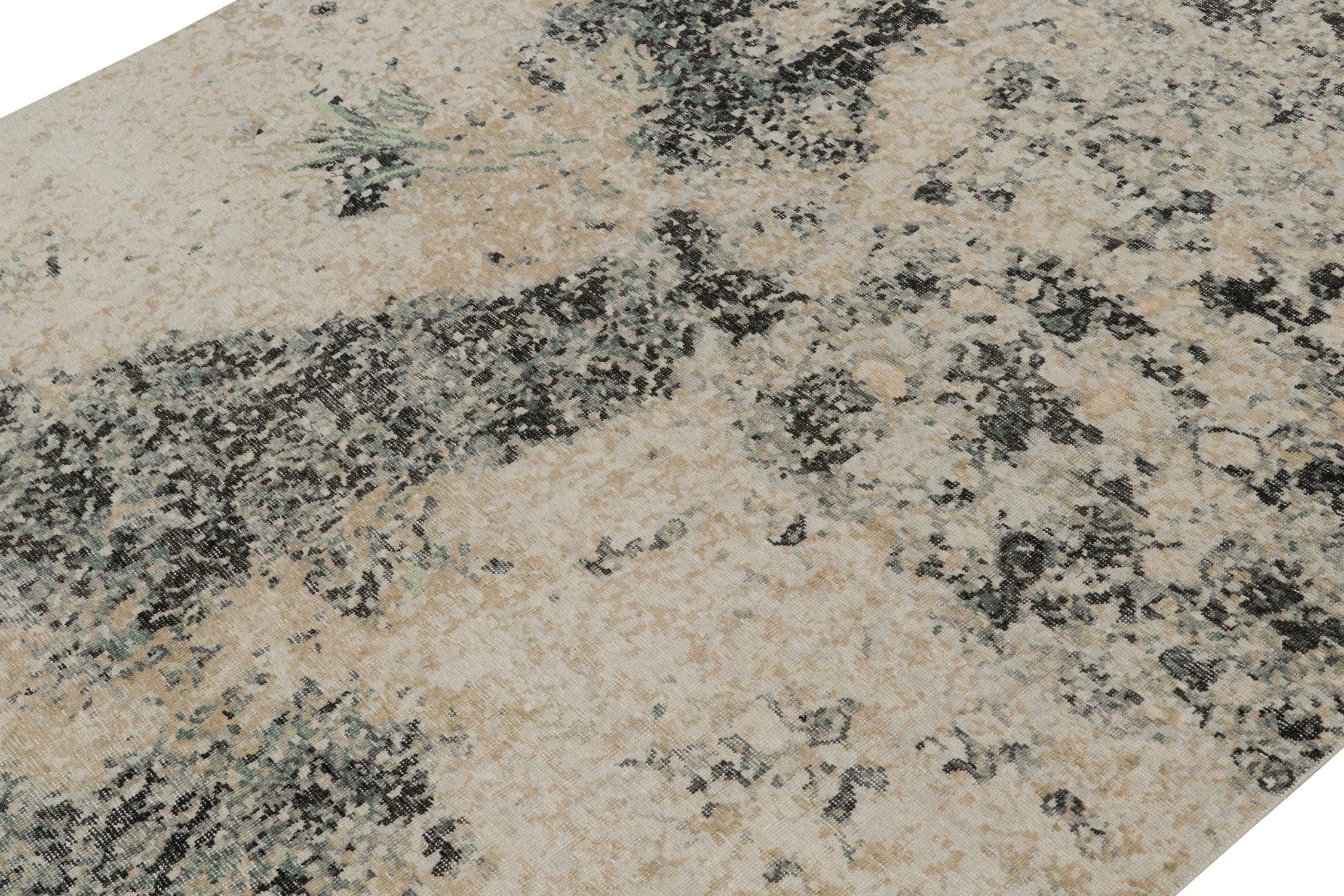 Moderno Rug & Kilim: Tappeto astratto in stile Distressed in grigio, beige e nero in vendita