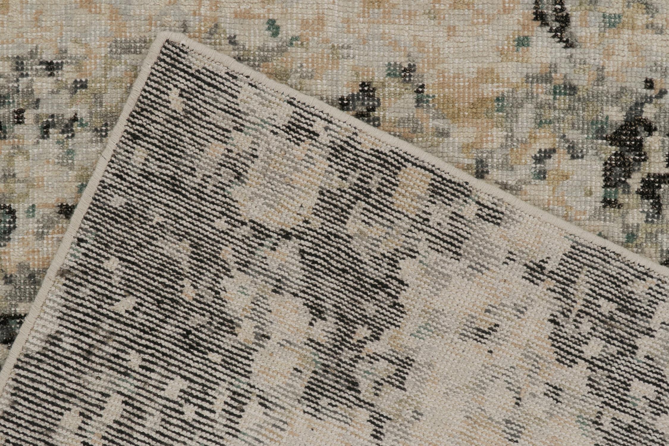 XXI secolo e contemporaneo Rug & Kilim: Tappeto astratto in stile Distressed in grigio, beige e nero in vendita
