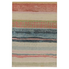 Tapis abstrait de style vieilli de Rug & Kilim en motif polychrome