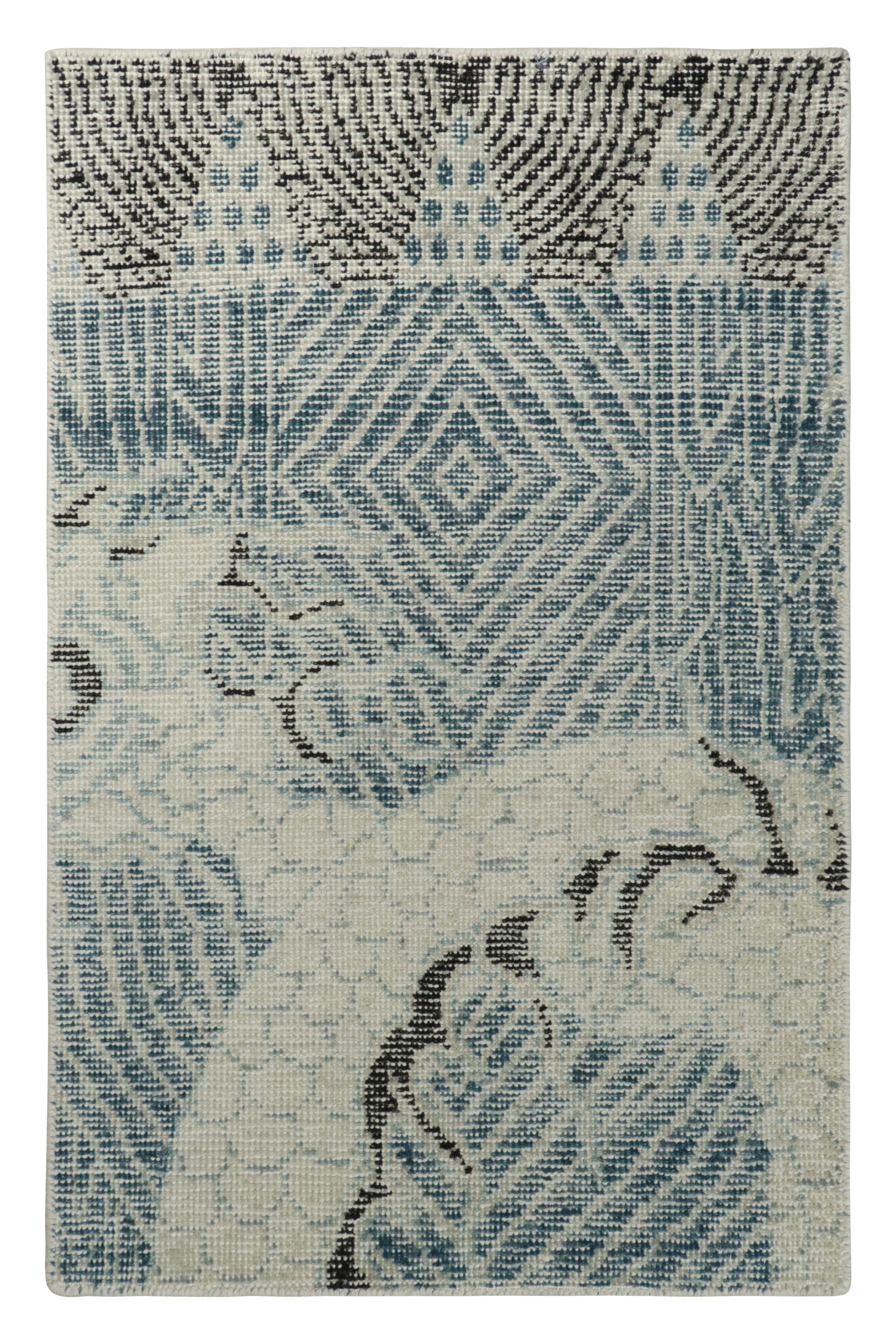 Indian Rug & Kilim’s Distressed Style Gift-Size Rug in Blue and White Dragon Pictorials