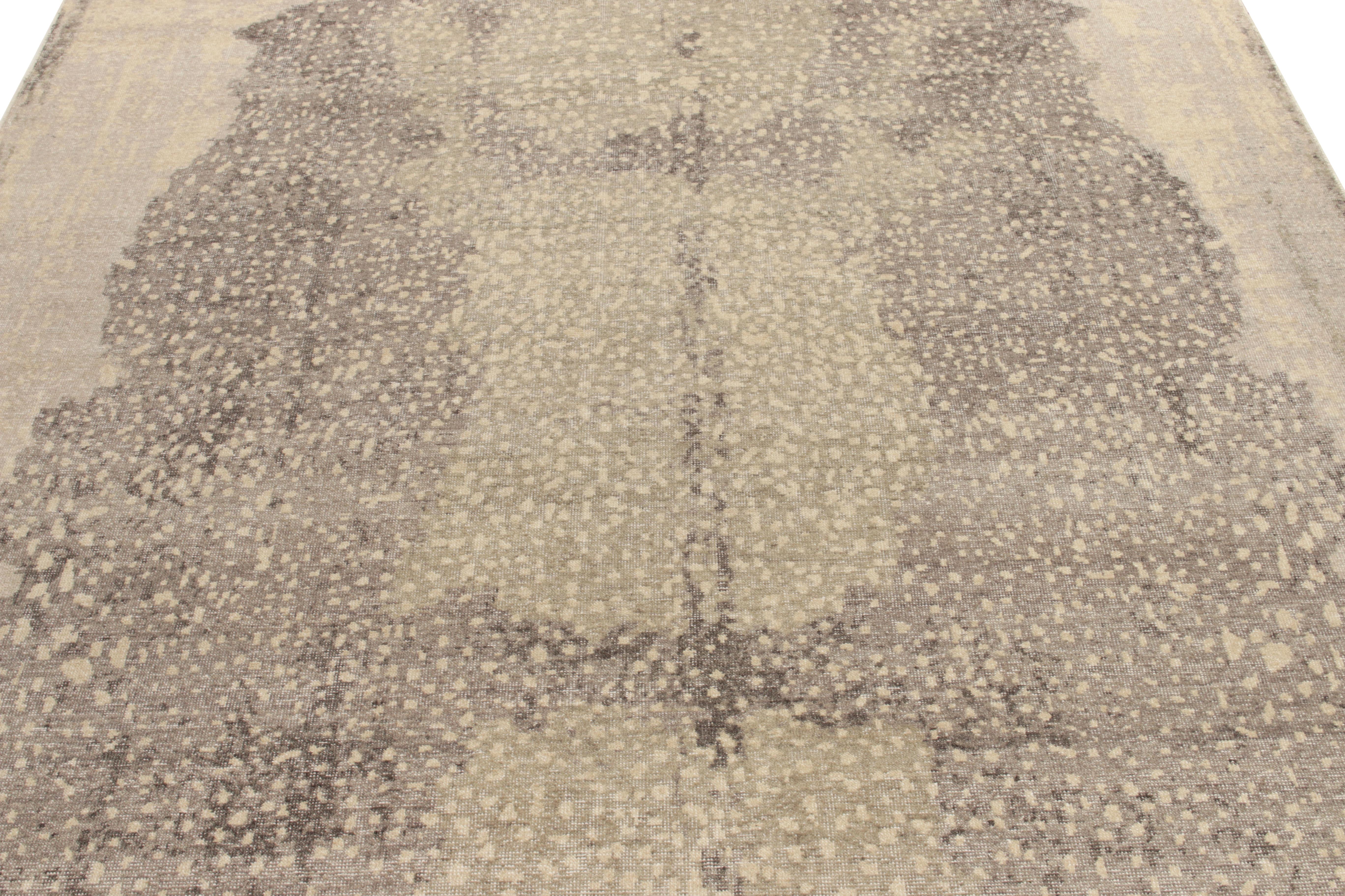 Indien Tapis Rug & Kilim's Distressed style Modernity en beige, gris motif abstrait en vente