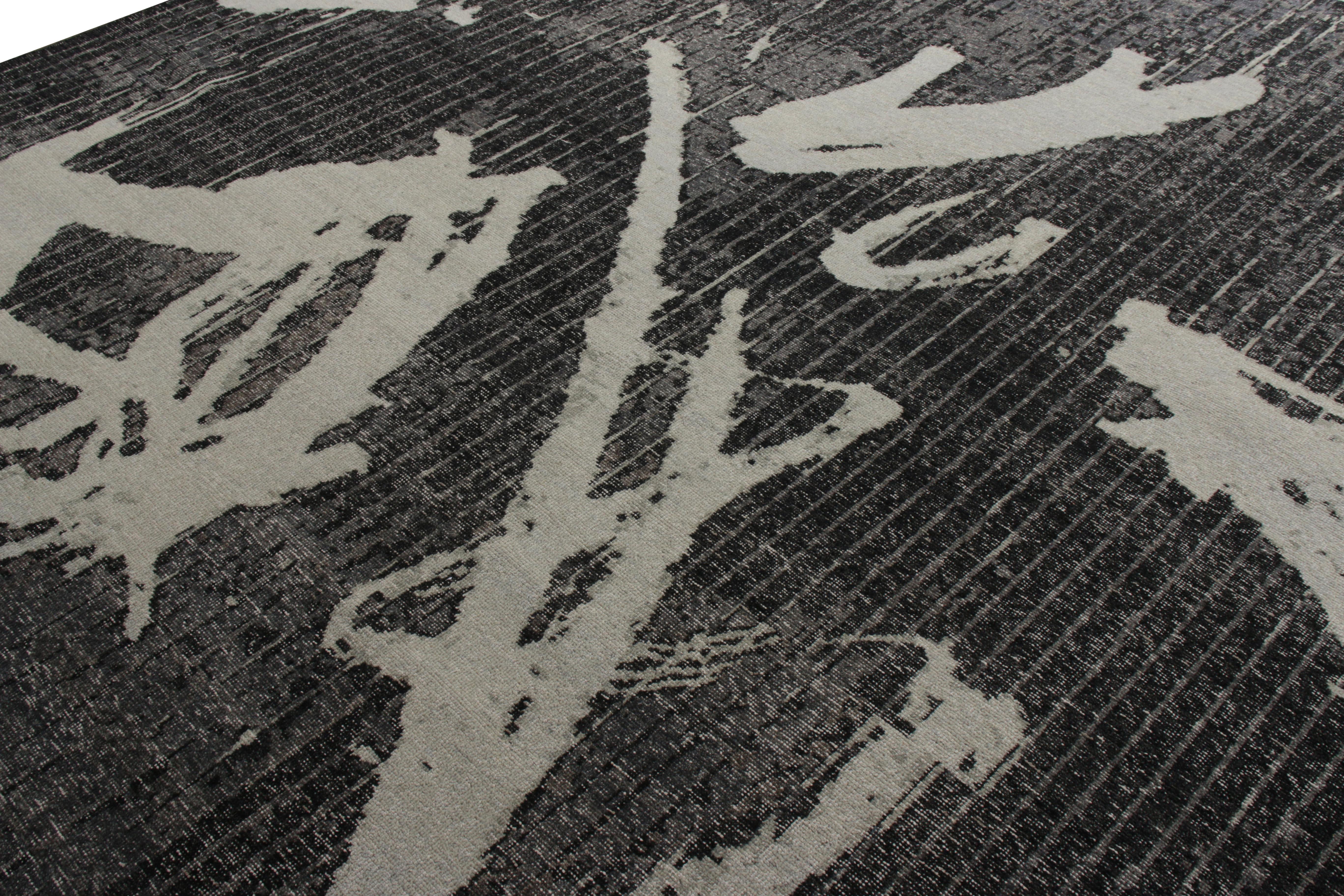 Teppich & Kilims Moderner Teppich im Used-Stil in Schwarz, Grau mit geometrischem Muster (Indisch) im Angebot