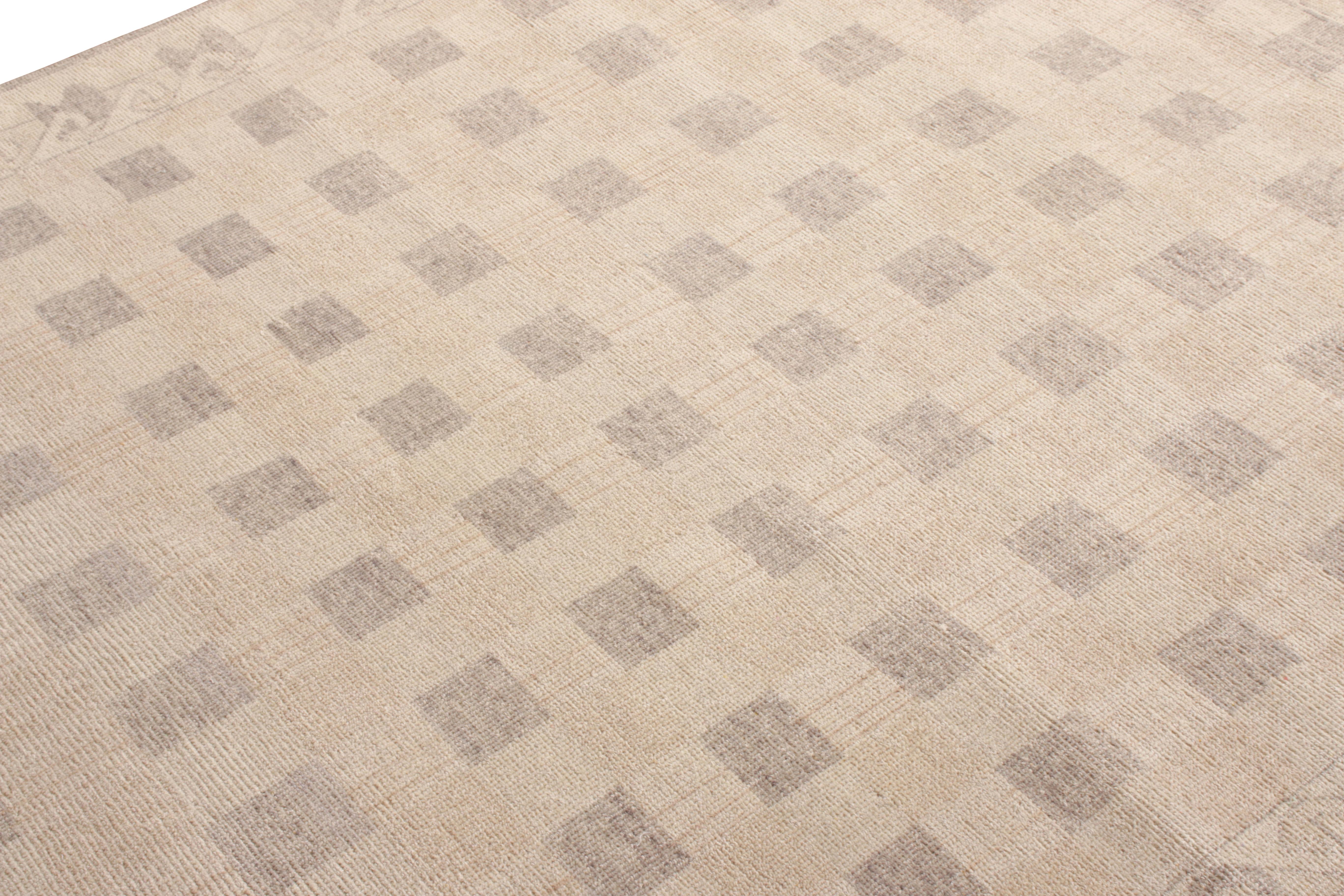 Indiano Rug & Kilim - Tappeto in stile Distressed in beige-marrone, motivo geometrico viola in vendita