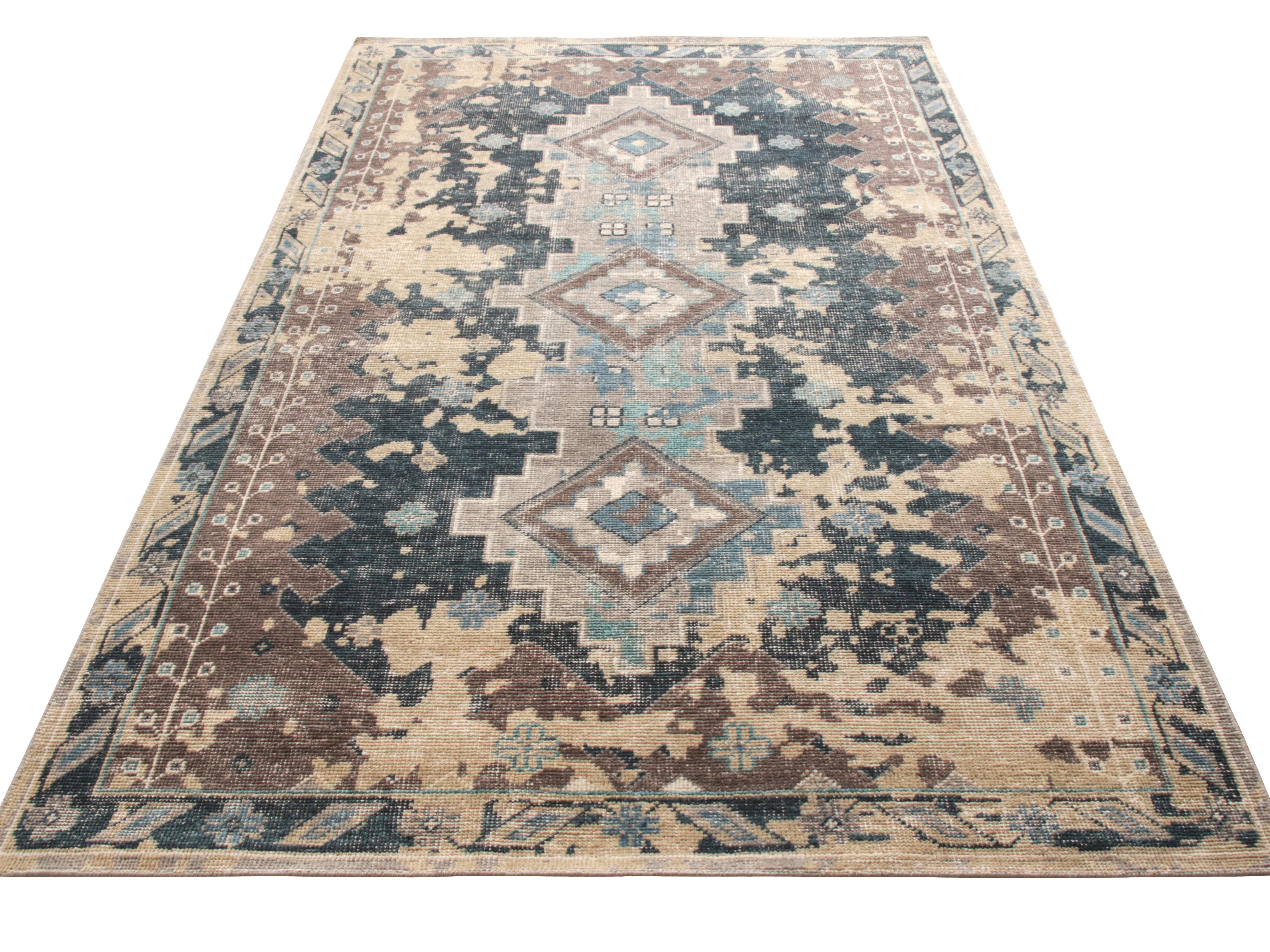 Hand knotted in wool, Rug & Kilim welcomes this 6x10 rug to the classically inspired selections in their Homage Collection. An ode to the mesmerising beauty of transitional patterns visualising a unique take in the tasteful distressed style