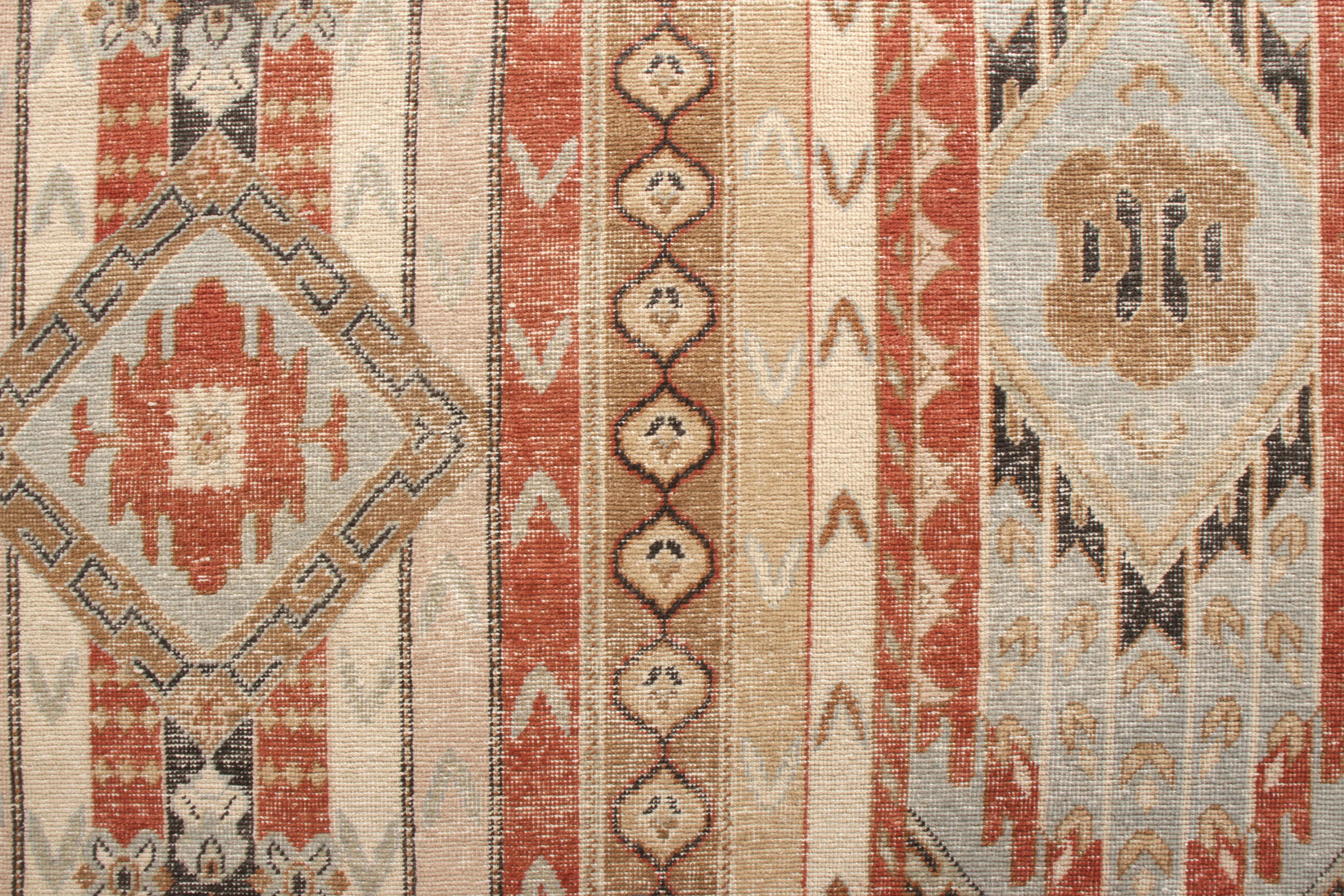 Rug & Kilim's Distressed Style Teppich in Blau, Grau Geometrisches Muster (Handgeknüpft) im Angebot