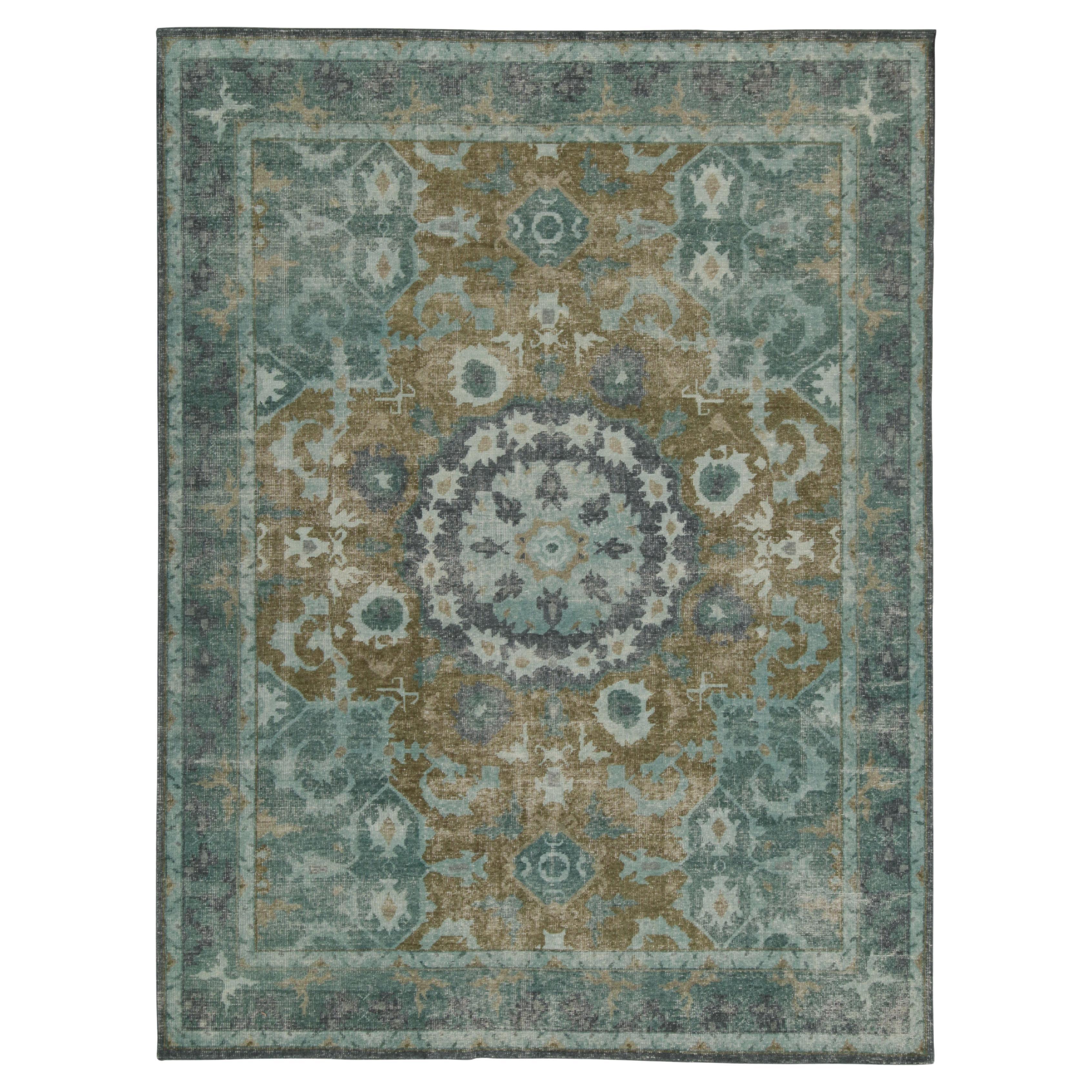 Rug & Kilim's Distressed style Rug in Blue Medallion Motif en vente