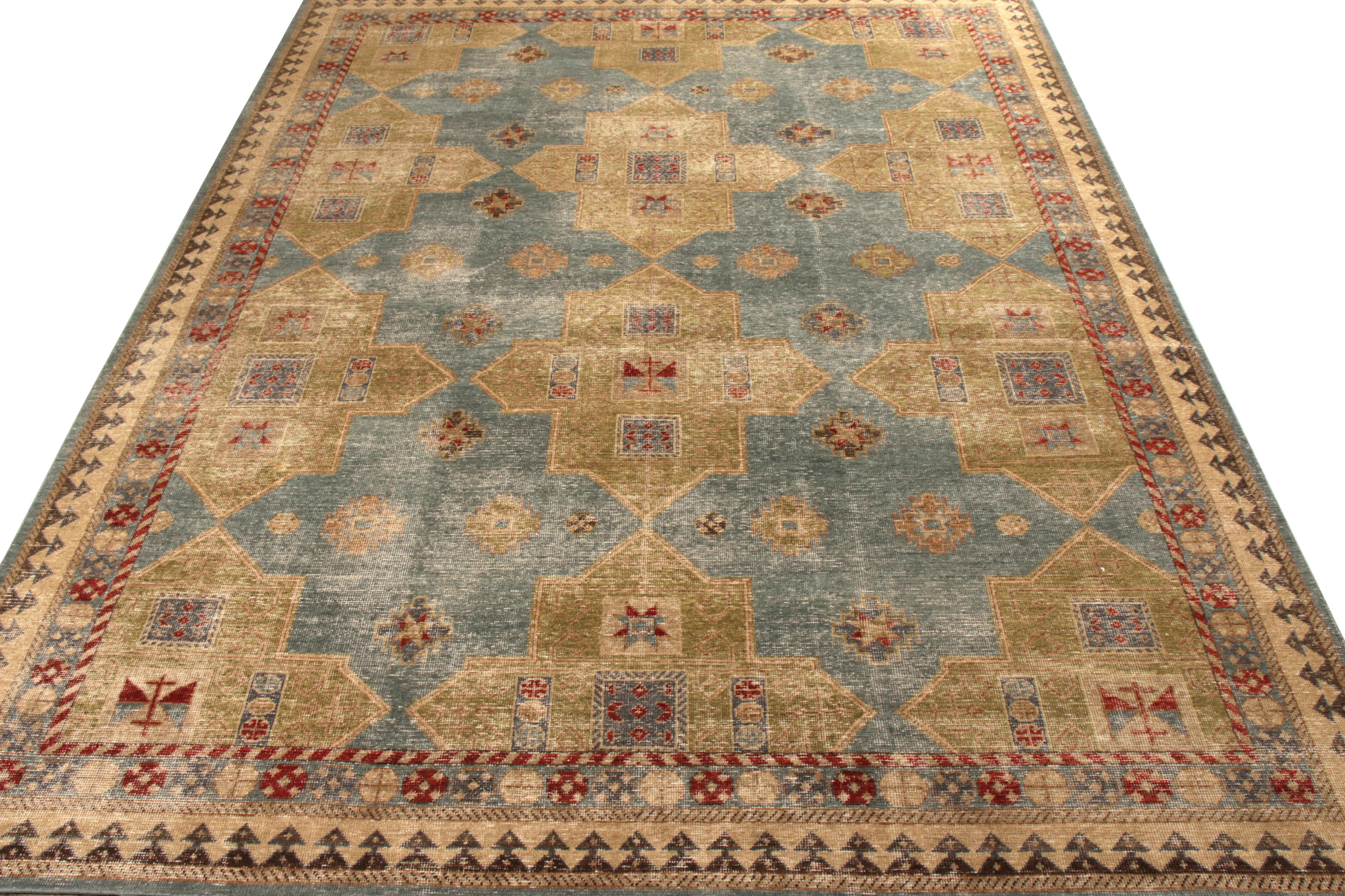 A 10 x 14 from Rug & Kilim’s Homage Collection, hand knotted in wool with our take on shabby-chic, distressed texture and classic aesthetics. Enjoying a subtle green playing with blue and beige-brown hues, sitting beautifully in this geometric