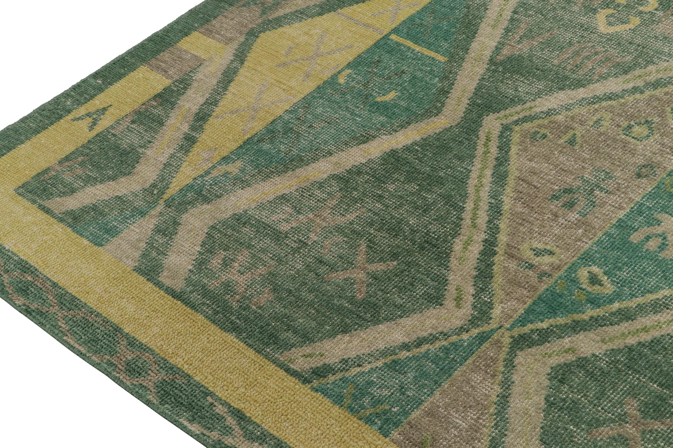 Rug & Kilim’s Distressed Style Rug in Green & Brown Geometric Patterns In New Condition For Sale In Long Island City, NY