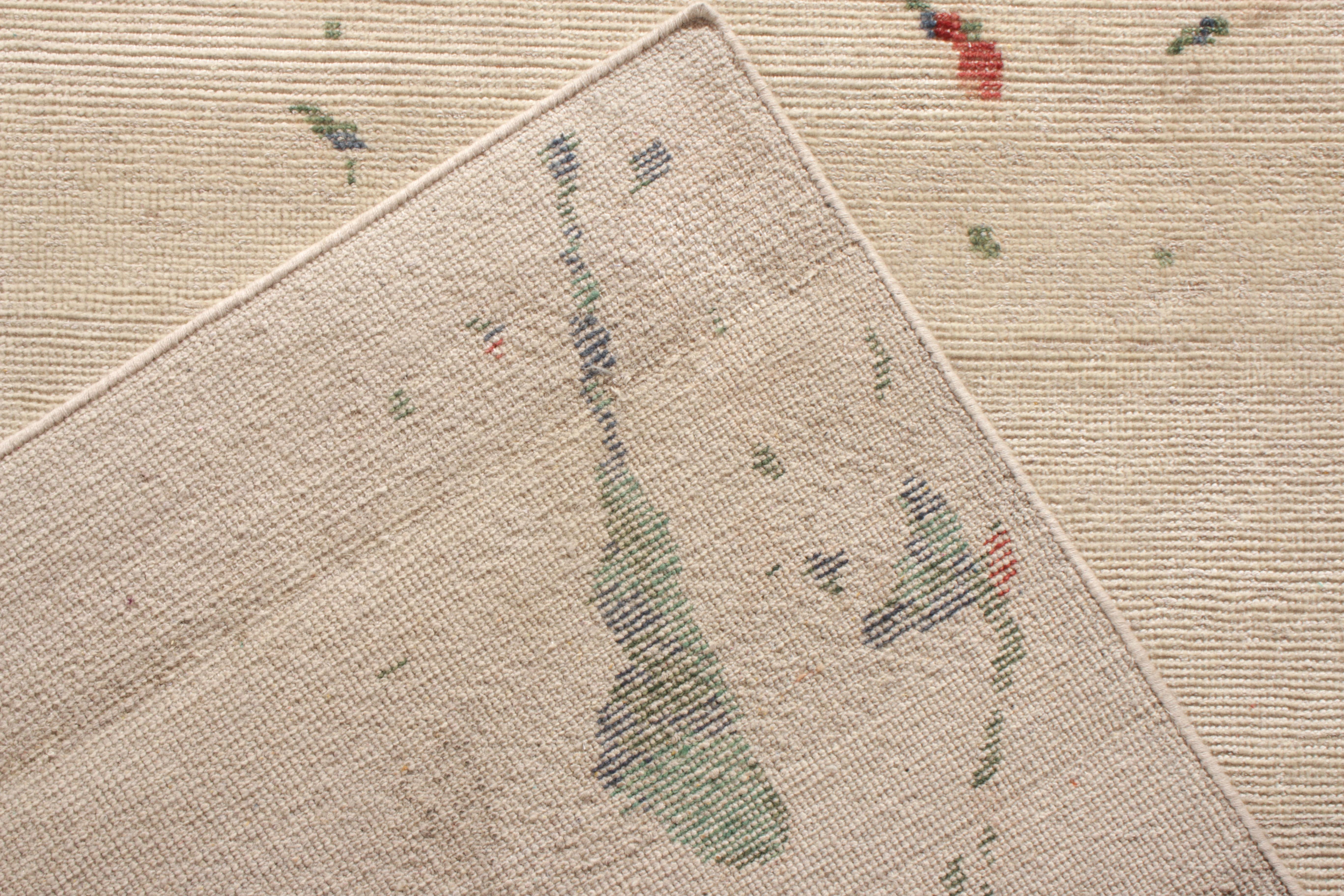 Teppich & Kilims im Distressed-Stil, weiß, mehrfarbig, abstraktes Muster (Handgeknüpft) im Angebot