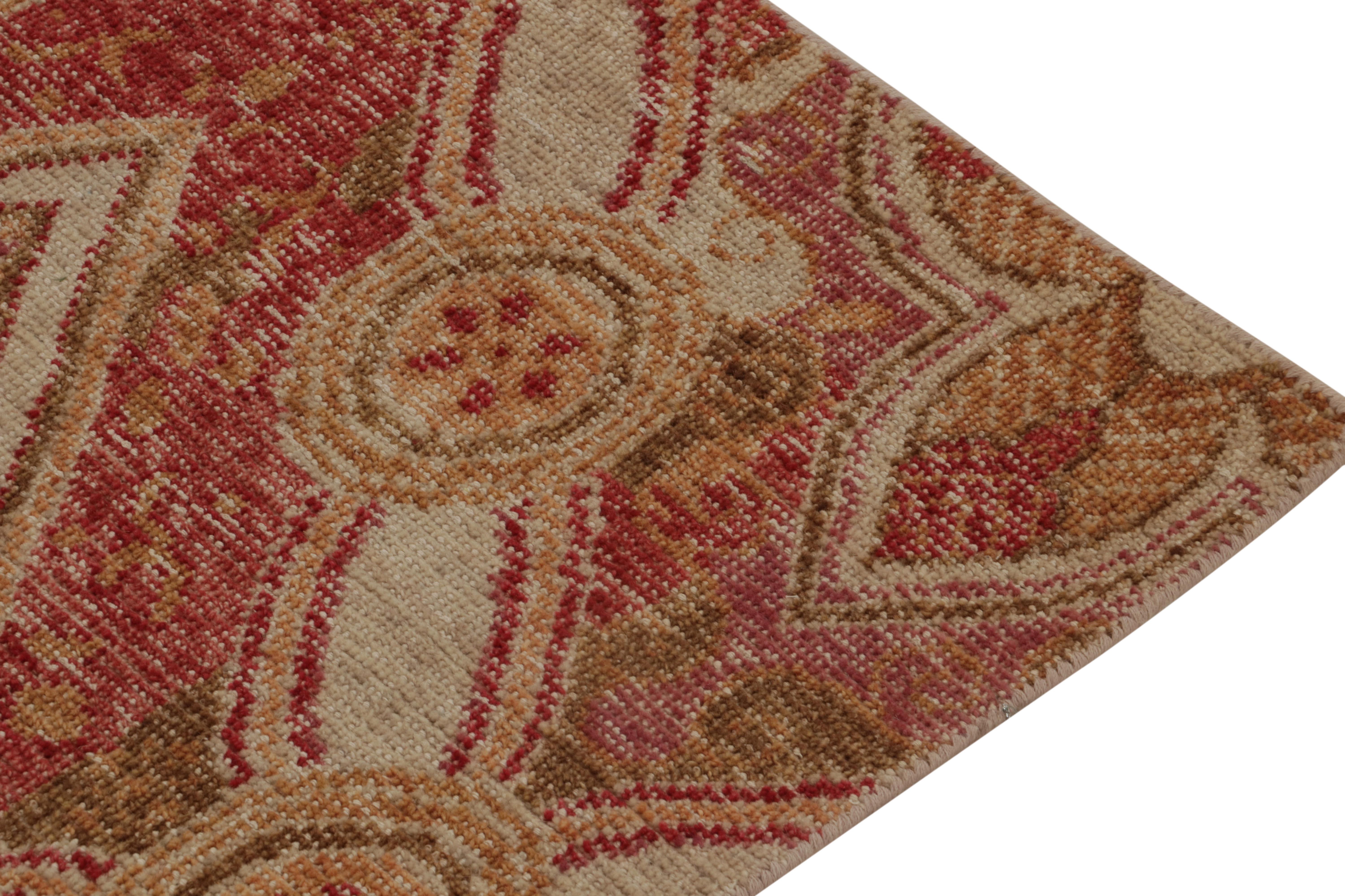 Tapis & Kilim's Distressed Style Runner in Red, Gold and Beige-Brown Trellis Neuf - En vente à Long Island City, NY