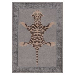 Rug & Kilim's Distressed Tiger Teppich in Grau mit Beige- und Braun-Motiven
