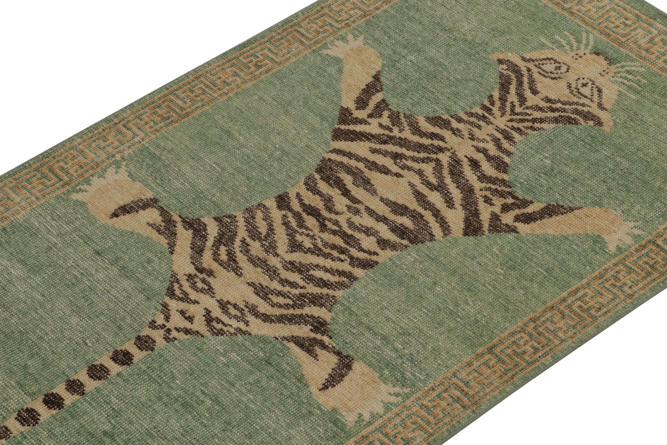 Teppich & Kilims Distressed Tiger Skin Style Läufer in Grün, Beige & Schwarz (Indisch) im Angebot