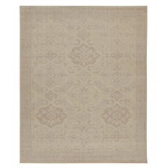 Tapis Distressed Tribal de Rug & Kilim à motif géométrique beige et gris