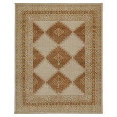 Rug & Kilim's Distressed Tribal Style Teppich in Beige, Brown und Gold Mustern