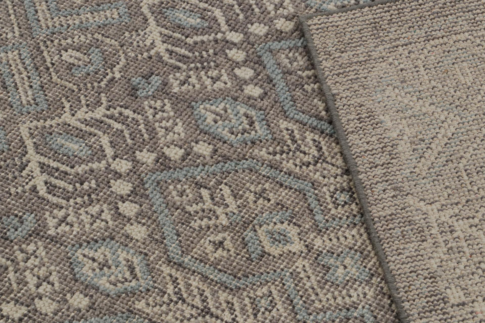 Contemporary Rug & Kilim’s Distressed Tribal Style Rug In Gray With Geometric Pattern