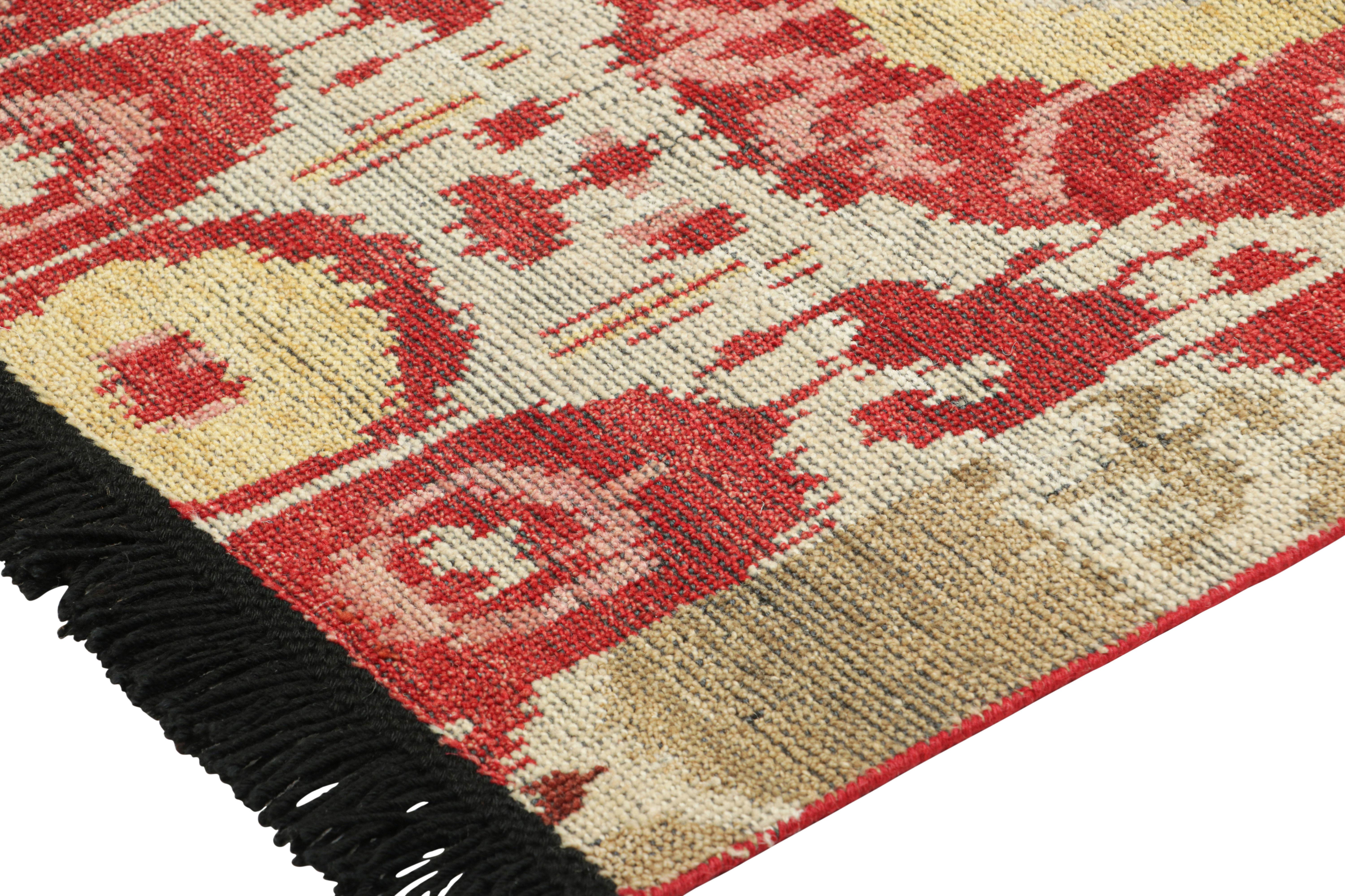 Moderne Rug & Kilim's Dragon Rug in Gold and Blue with Geometric-Floral Patterns (Rug & Kilim's Dragon Rug in Gold and Blue with Geometric-Floral Patterns) en vente
