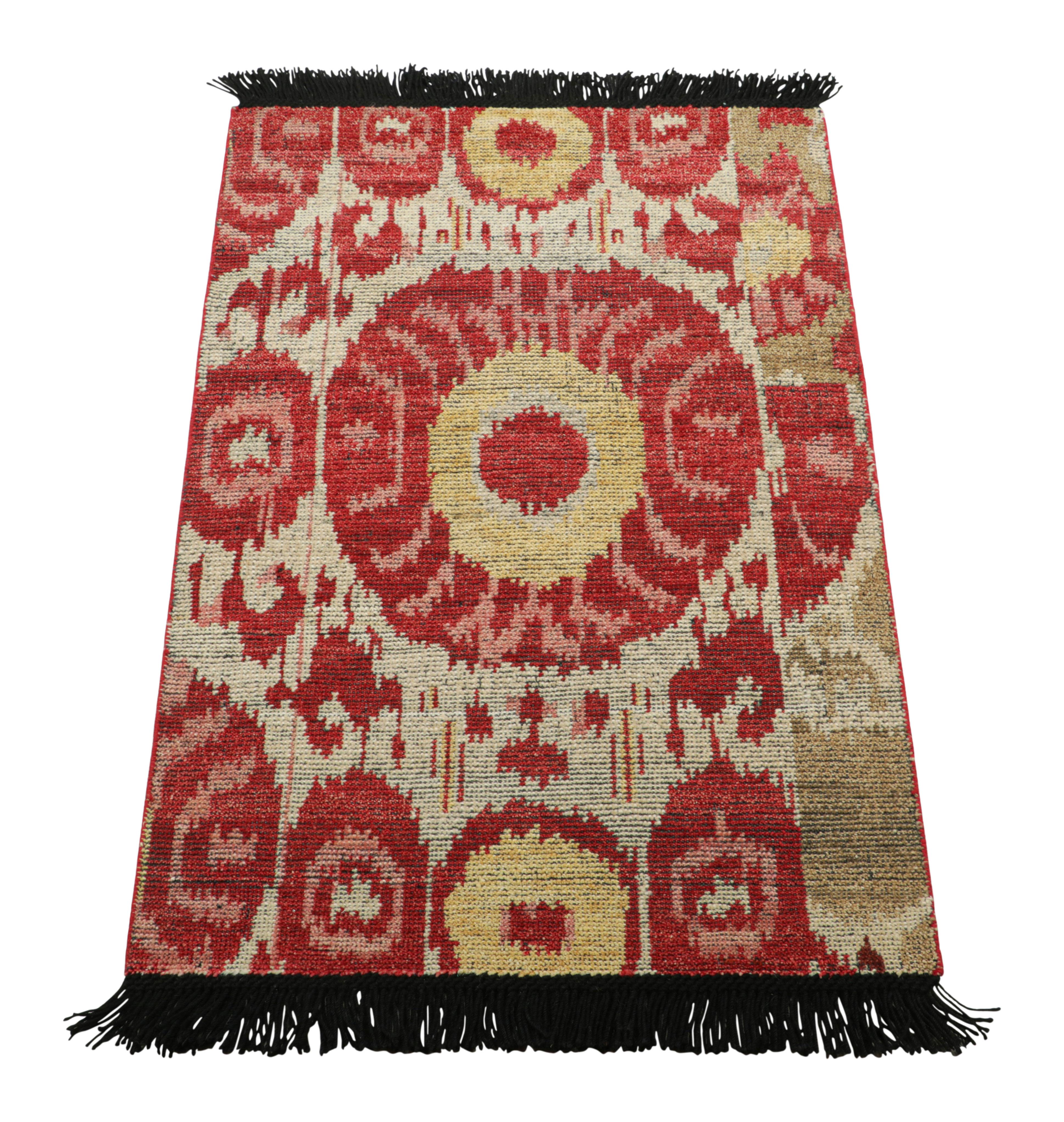 Indien Rug & Kilim's Dragon Rug in Gold and Blue with Geometric-Floral Patterns (Rug & Kilim's Dragon Rug in Gold and Blue with Geometric-Floral Patterns) en vente