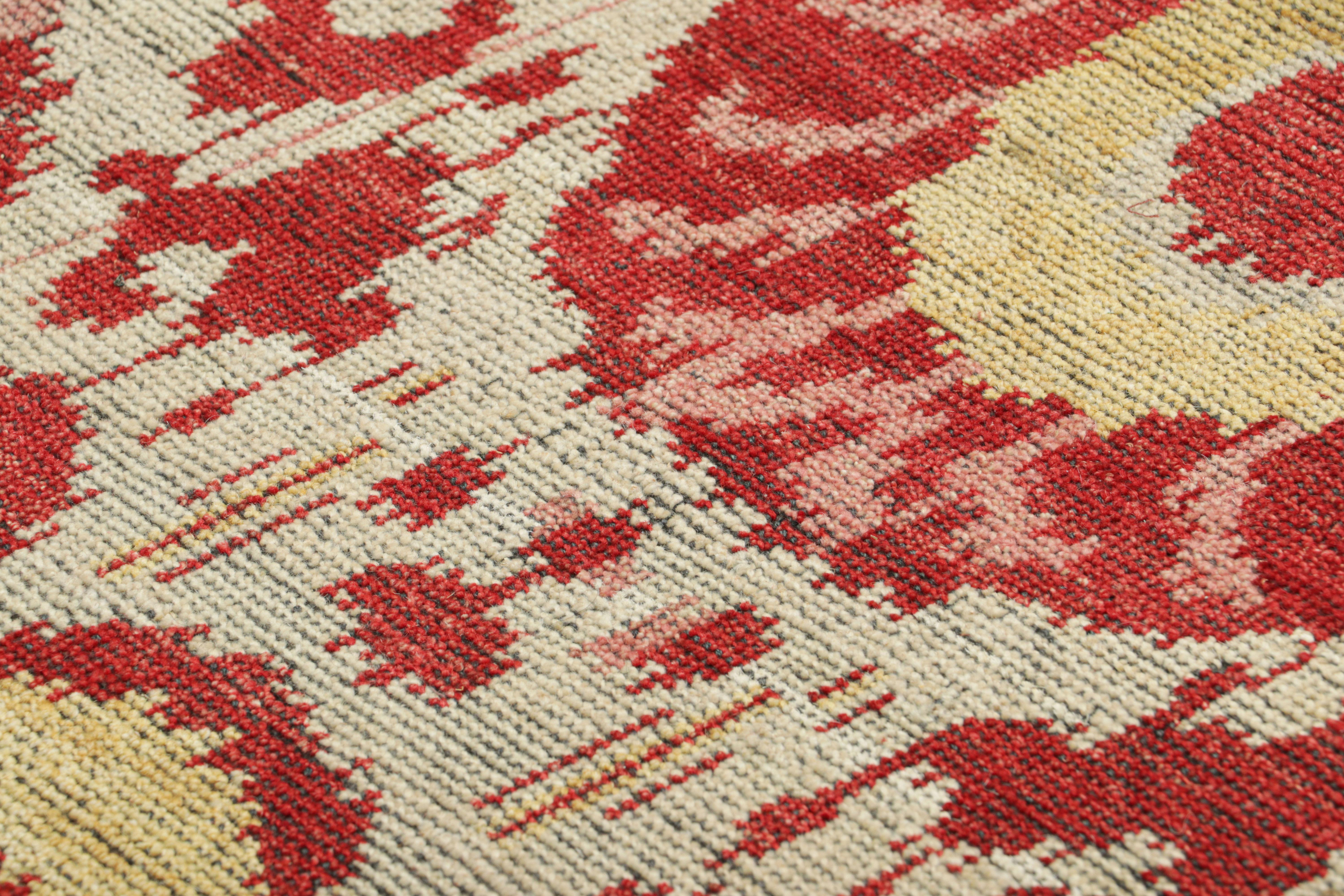 XXIe siècle et contemporain Rug & Kilim's Dragon Rug in Gold and Blue with Geometric-Floral Patterns (Rug & Kilim's Dragon Rug in Gold and Blue with Geometric-Floral Patterns) en vente