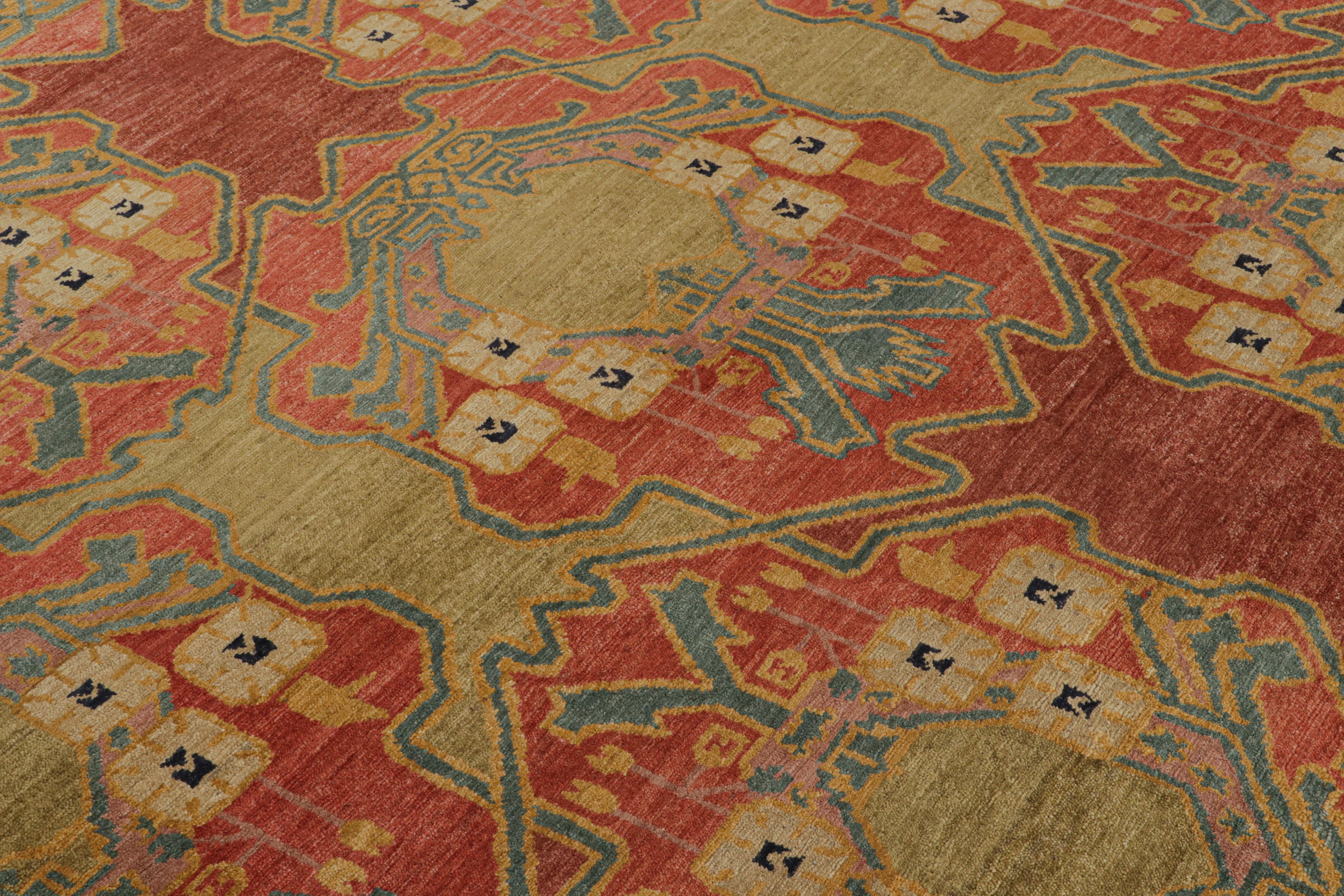 Népalais Rug & Kilim's Ersari Style Rug in Red and Green Geometric Pattern (tapis de style Ersari à motifs géométriques rouges et verts) en vente