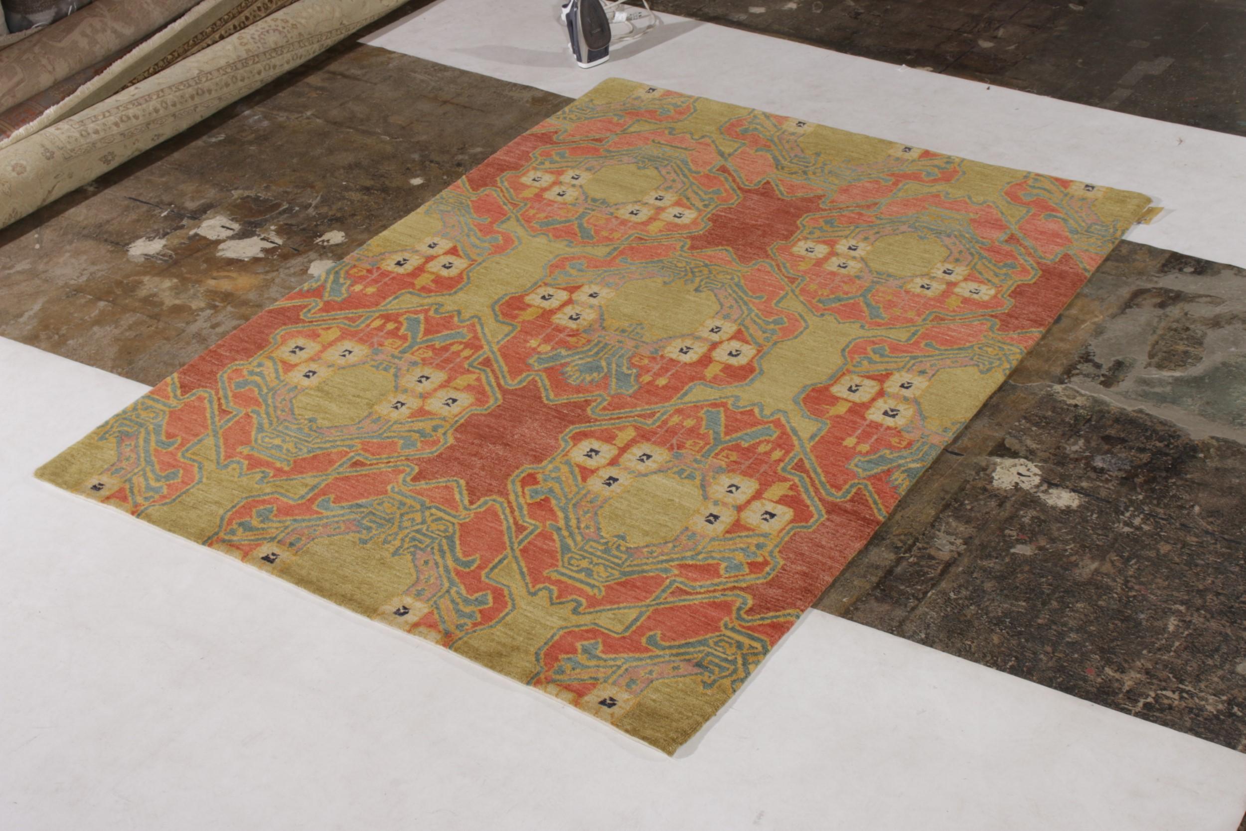 Rug & Kilim's Ersari Style Teppich in Rot und Grün Geometrisches Muster (Sonstiges) im Angebot