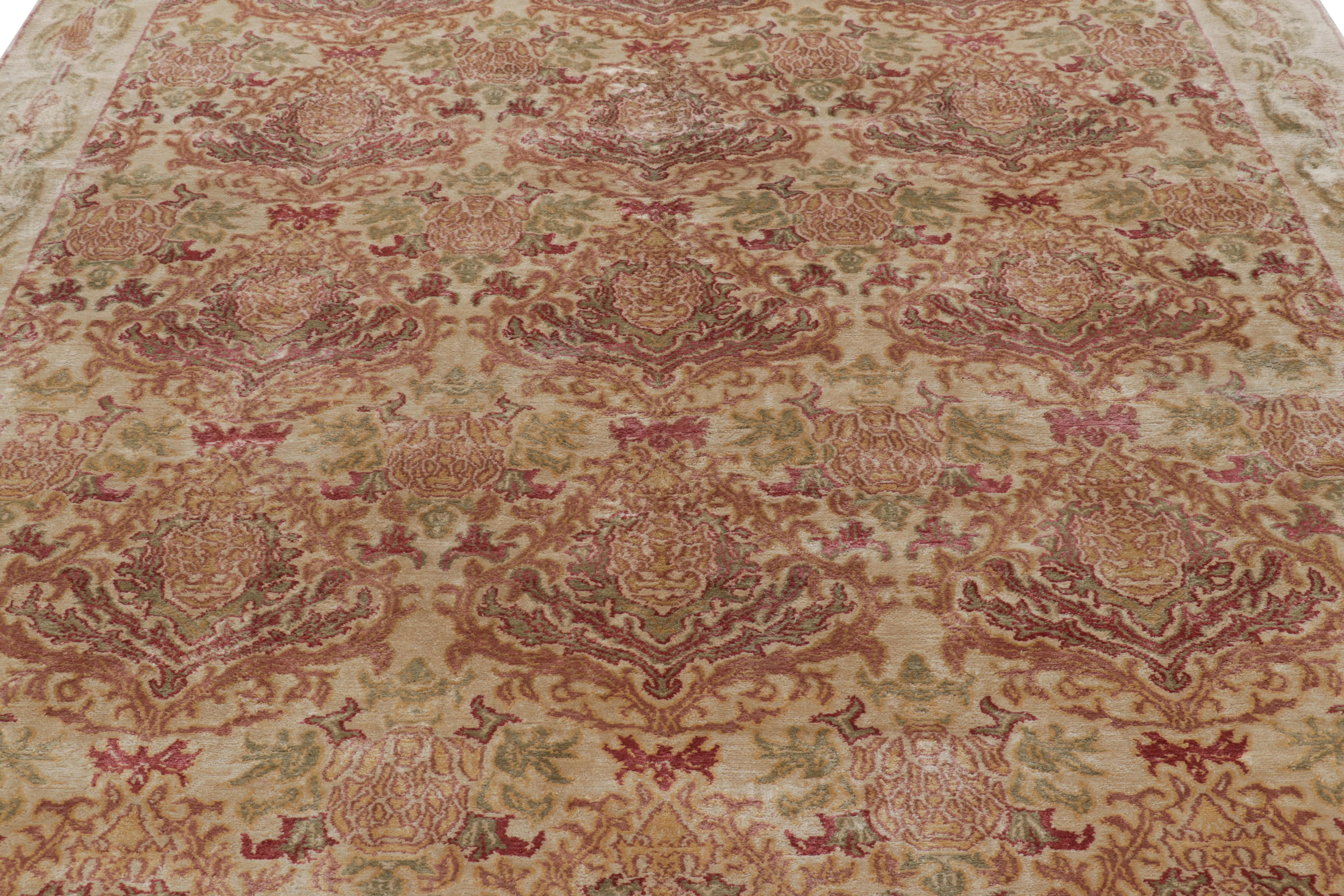 Annodato a mano in seta naturale, questo tappeto 8×10 fa parte della collezione European di Rug & Kilim, un disegno affettuosamente intitolato 