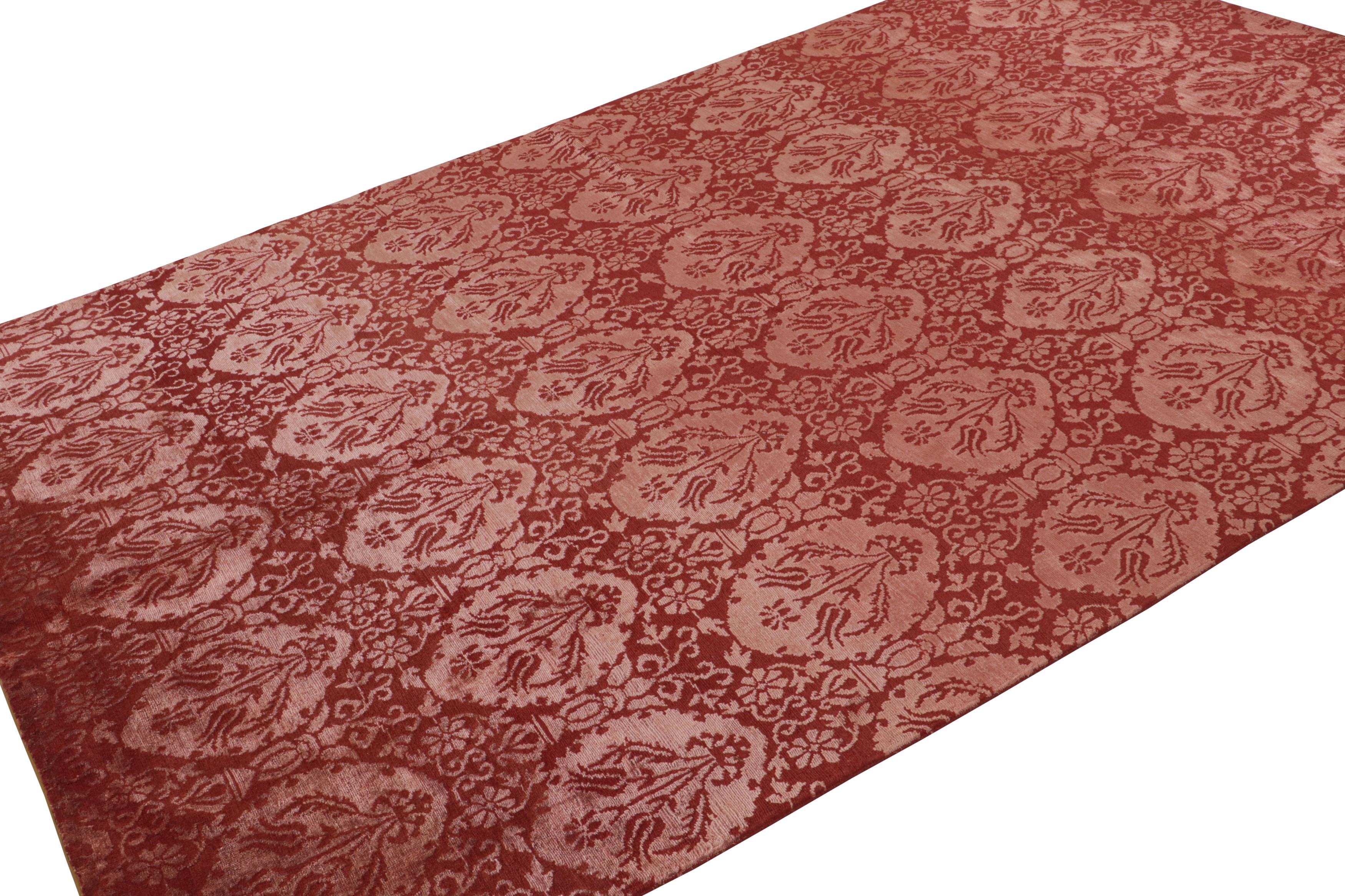 Made with hand-knotted wool and silk, this 6x9 contemporary rug joins the European Collection by Rug & Kilim—drawing inspiration from the historical ‘Medici’ design.

On the Design: 

This contemporary design presents an elegant reinterpretation of