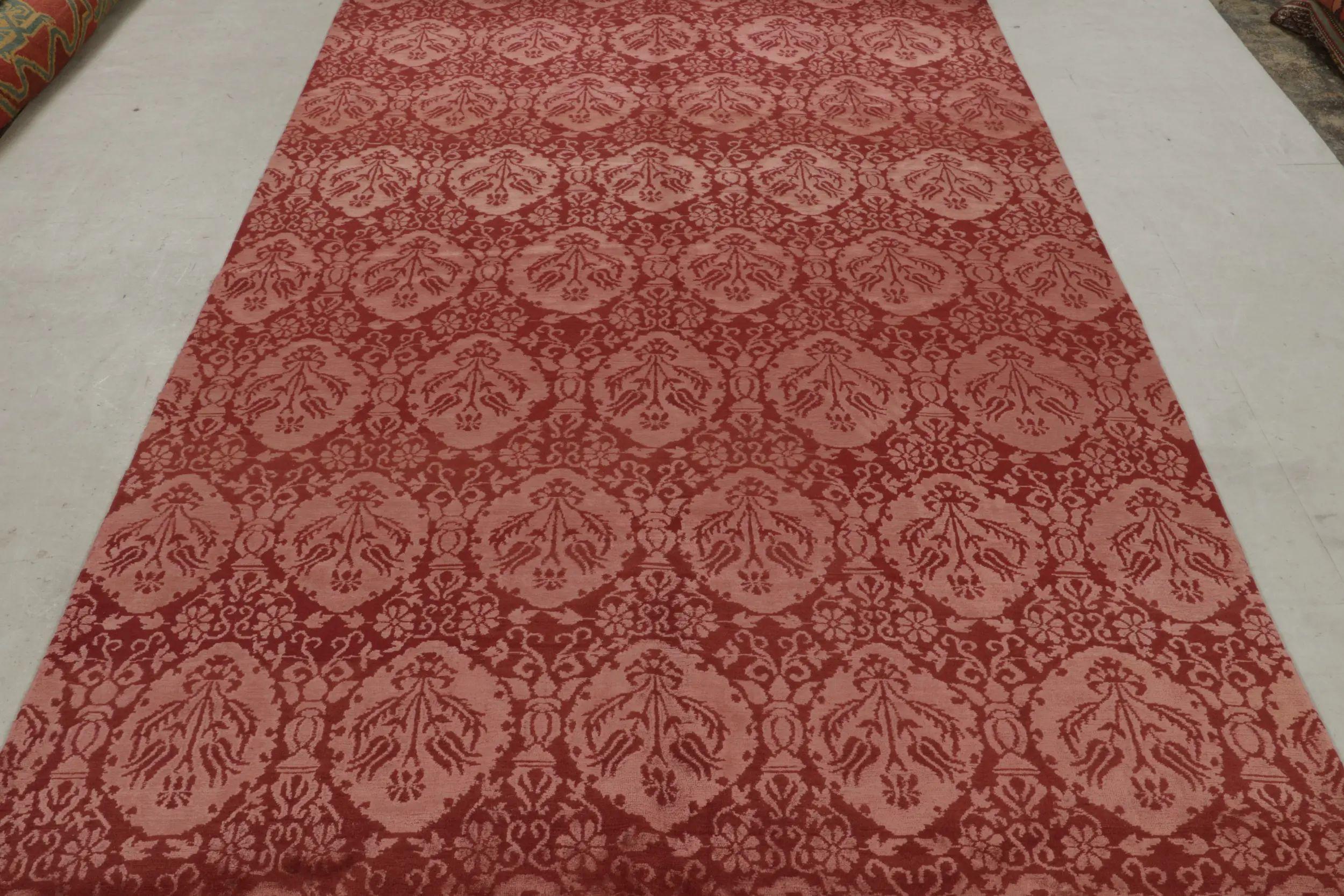 Dieser 6x9 große zeitgenössische Teppich aus handgeknüpfter Wolle und Seide gehört zur European Collection'S von Rug & Kilim und ist vom historischen 