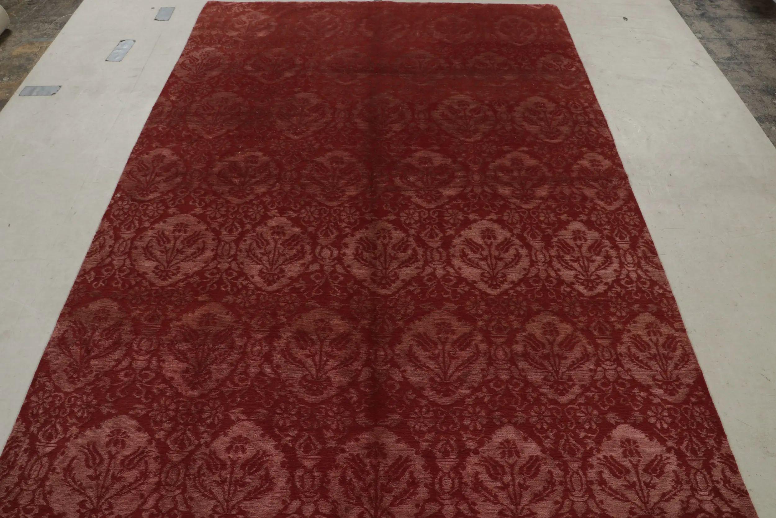 Rug & Kilim's Europäischer Teppich in Rot und Rosa mit floralen Mustern Medici im Angebot 1