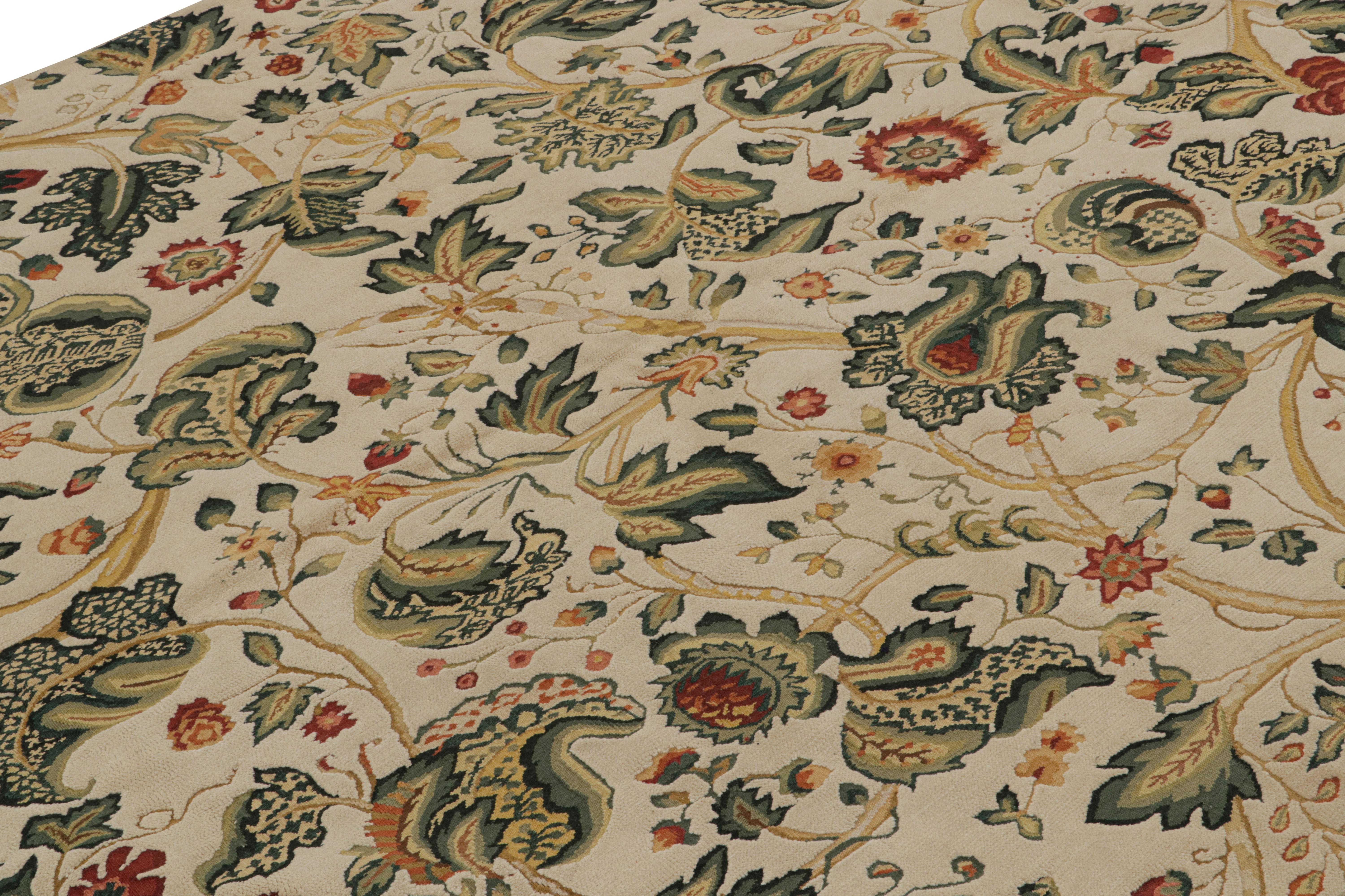 Tissé à la main Rug & Kilim's European Style Flatweave Rug in Cream with Floral Patterns 'Tudor' (Tapis tissé plat de style européen en crème avec motifs floraux) en vente