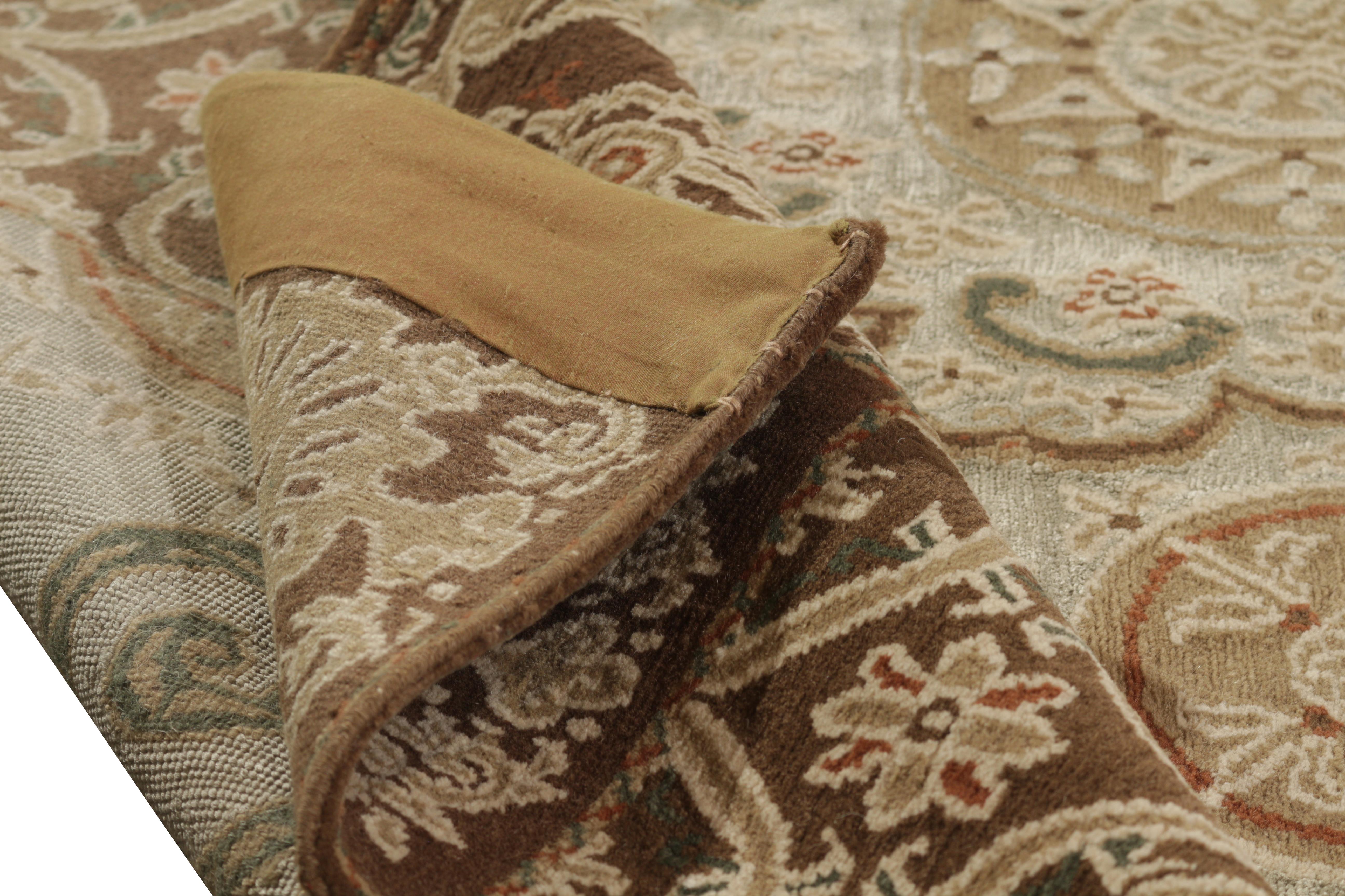 Rug & Kilim's European Style Rug Beige-Brown Green Wool Silk Custom Floral im Zustand „Neu“ im Angebot in Long Island City, NY