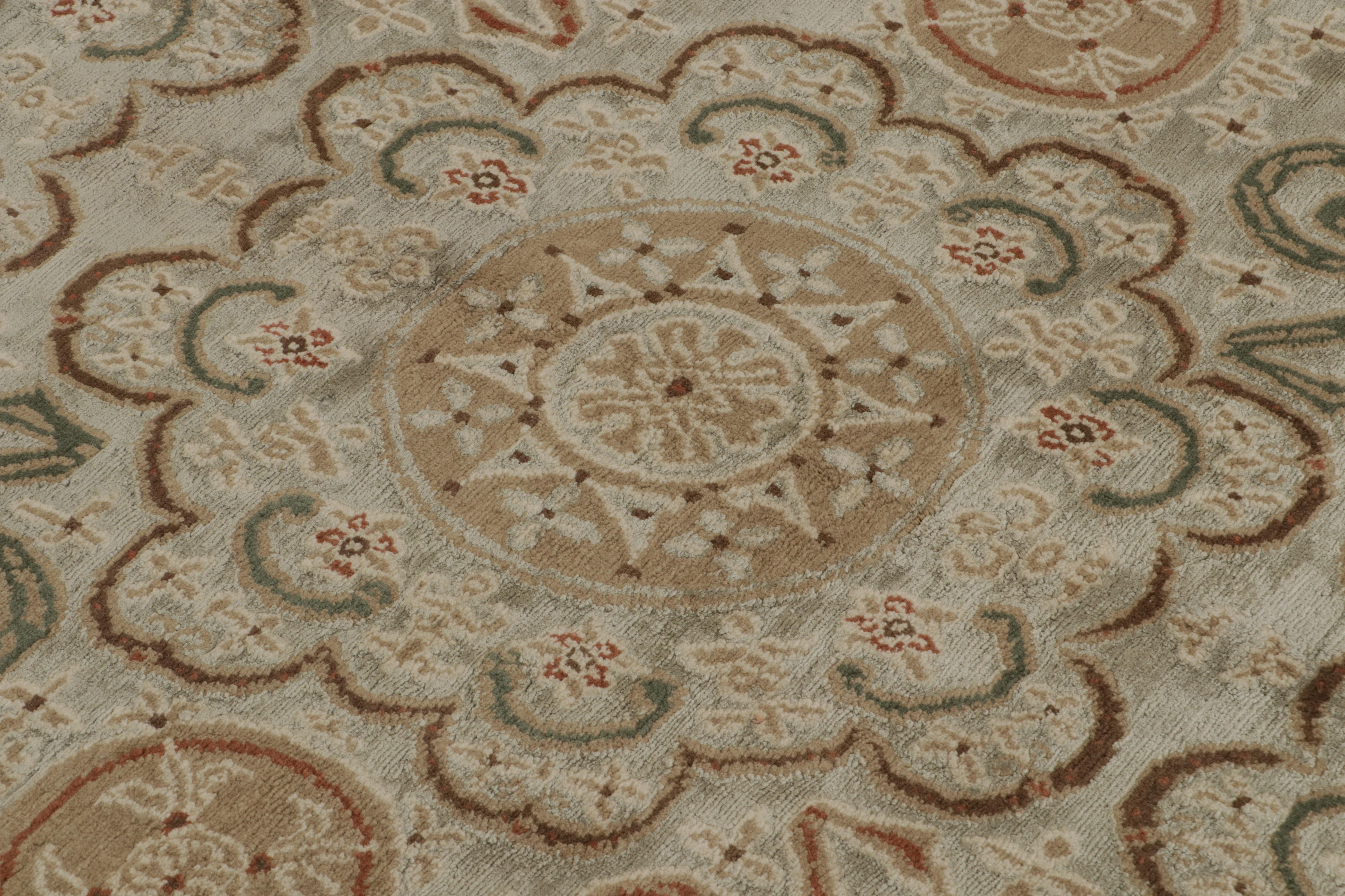 Rug & Kilim's European Style Rug Beige-Brown Green Wool Silk Custom Floral (Handgeknüpft) im Angebot