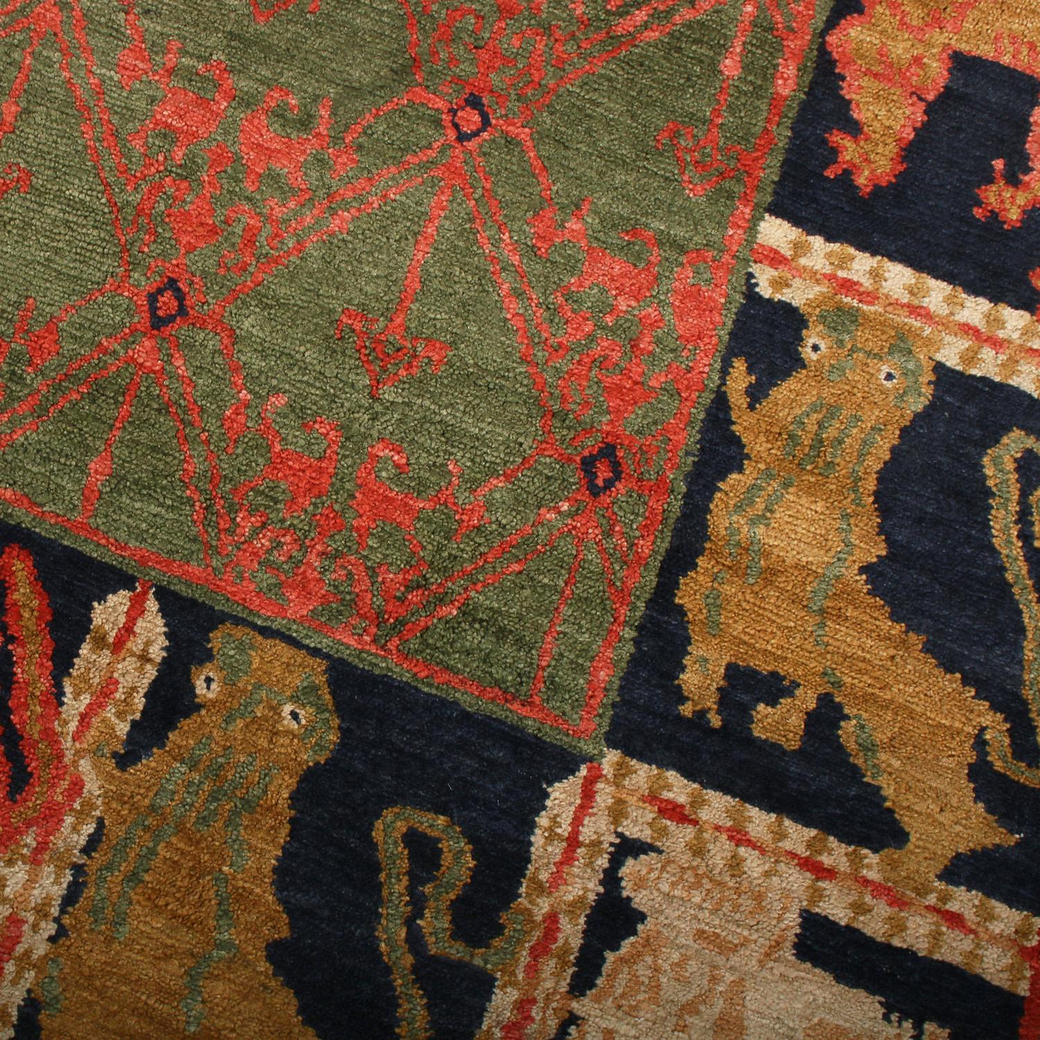 Alfombra Rug & Kilim's Estilo Europeo, Verde, Rojo y Azul, Floral, Borde Pictórico Anudado a mano en venta