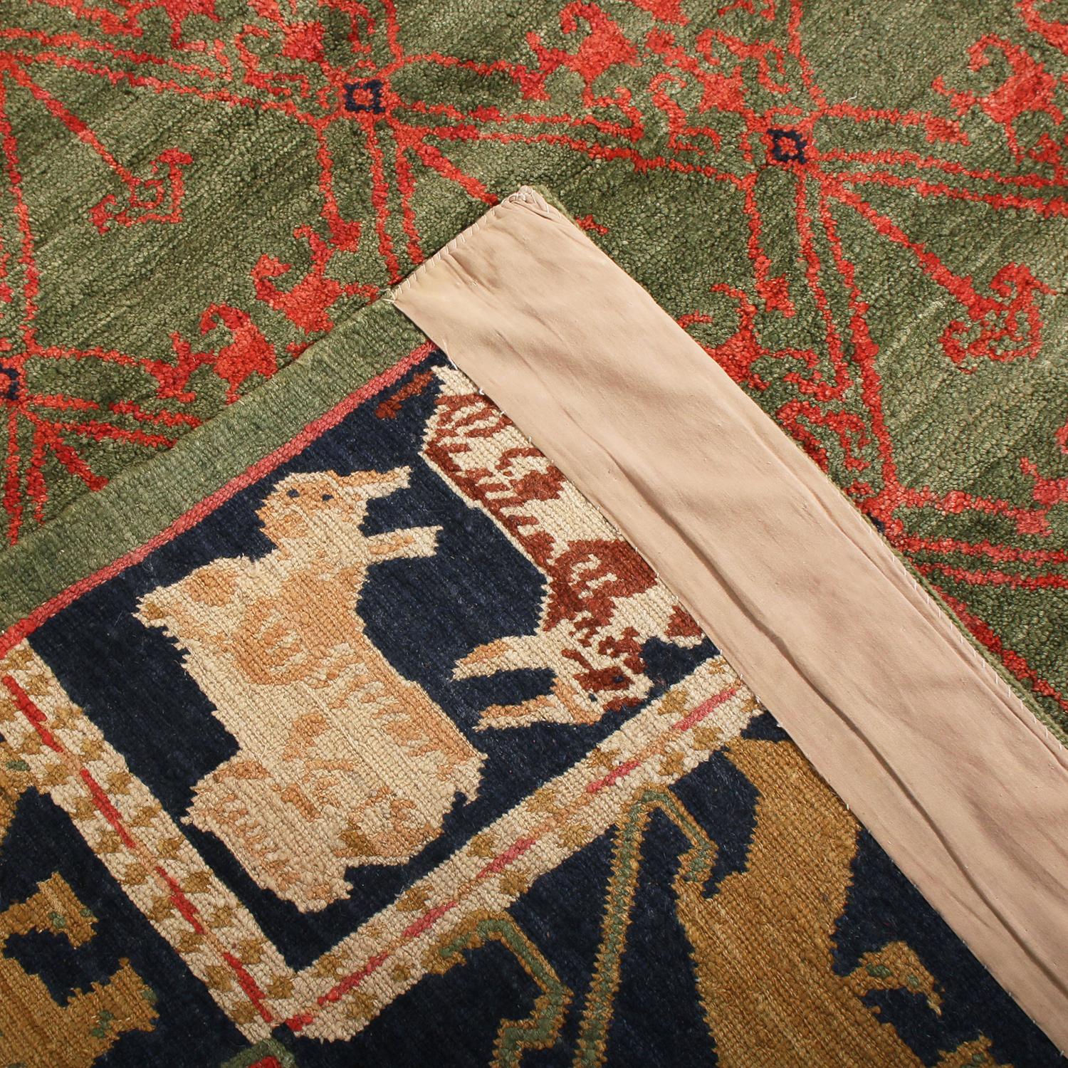 Alfombra Rug & Kilim's Estilo Europeo, Verde, Rojo y Azul, Floral, Borde Pictórico en Nuevo estado para la venta en Long Island City, NY