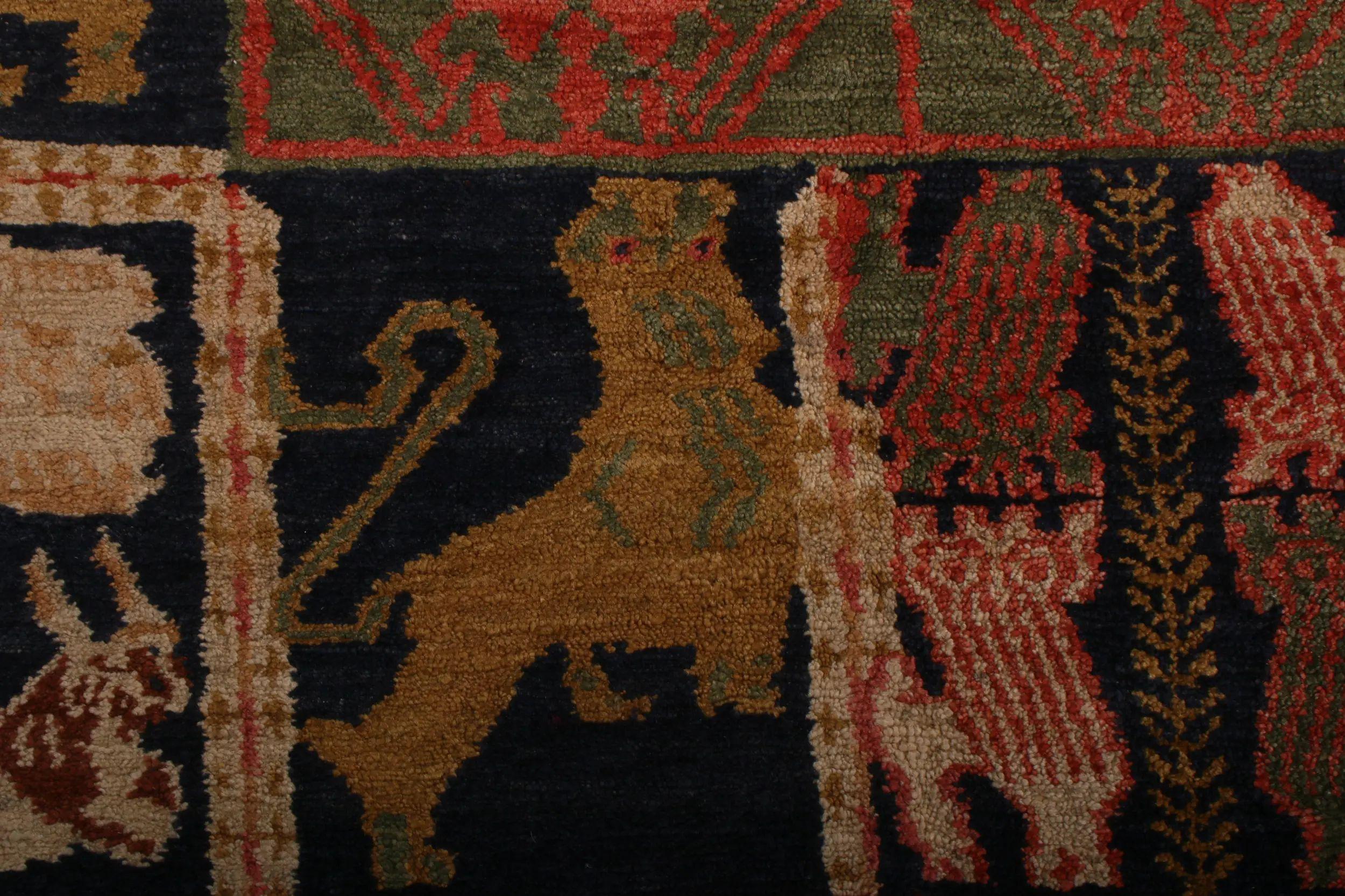 Rug & Kilim, Tappeto in stile europeo, verde, rosso e blu, floreale, bordo pittorico In condizioni Nuovo in vendita a Long Island City, NY