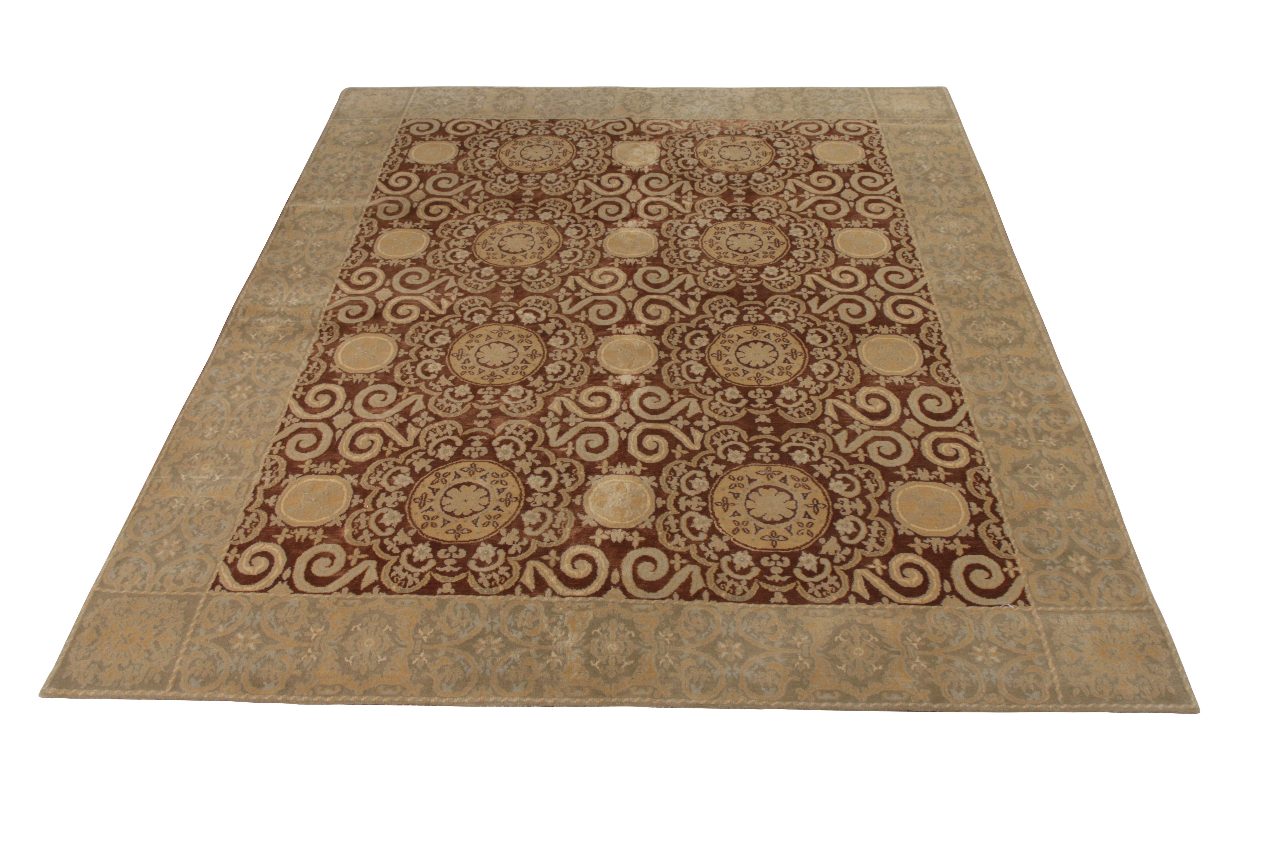 Un'ode 8x10 agli stili classici dei tappeti spagnoli della collezione europea di Rug & Kilim, affettuosamente soprannominata 