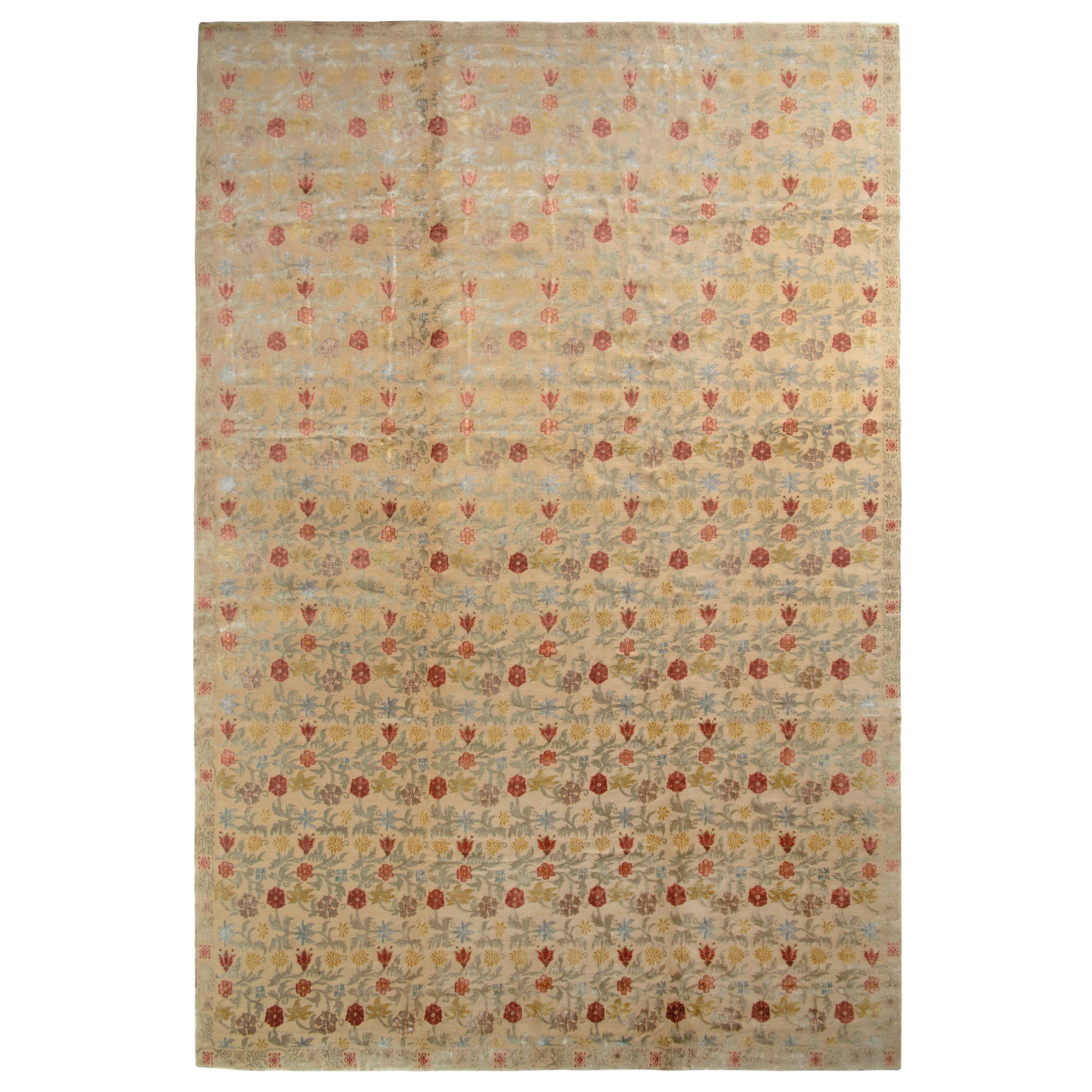 Rug & Kilim's European Style Rug in Beige-Brown and Red Floral Pattern (tapis de style européen à motifs floraux beige, marron et rouge)