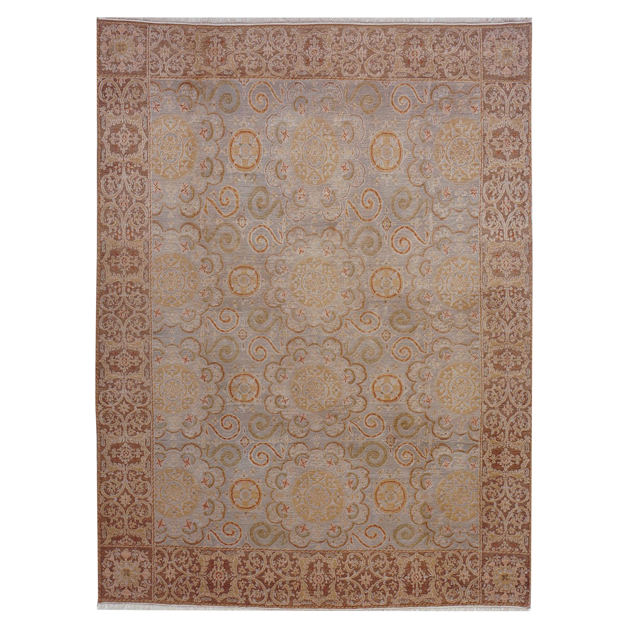Teppich & Kilims European Style Teppich in Beigebraun mit geometrischem Muster im Angebot