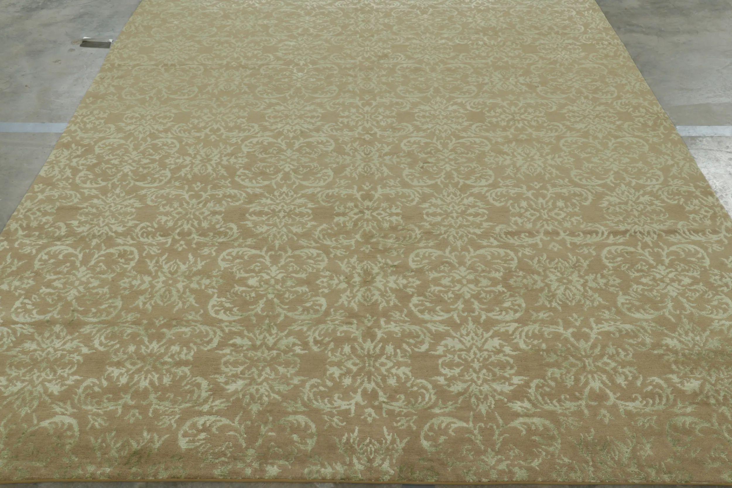 Handgeknüpft aus Wolle und Seide in unserem luxuriösen nepalesischen Flor, ist dieser 8x10 große Übergangsteppich eine Ergänzung der europäischen Teppichkollektion von Rug & Kilim.

Über das Design: 

Bewunderer des Handwerks und Sammler feiner