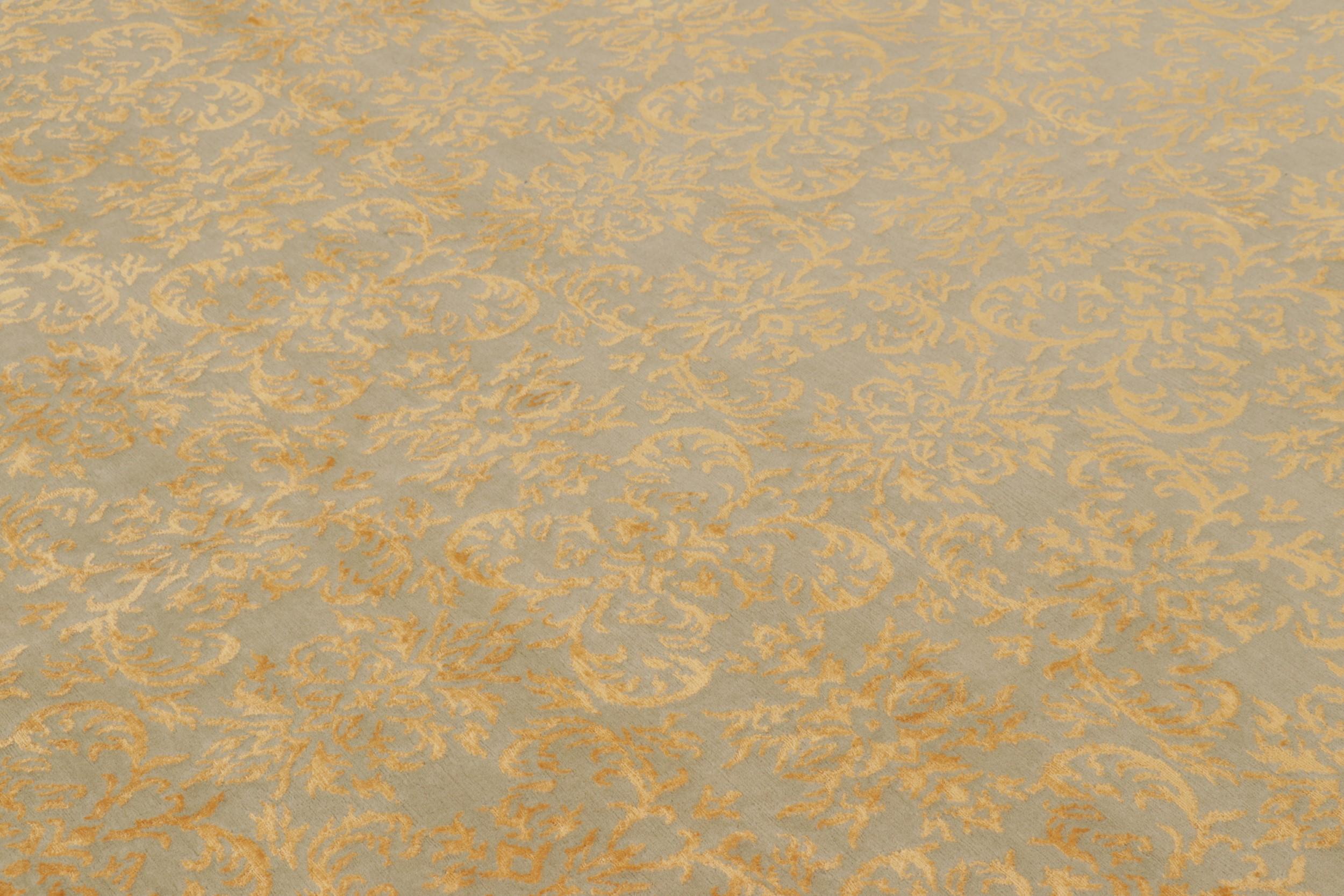 Alfombra de estilo europeo Rug & Kilim con diseño arabesco dorado y verde Español en venta