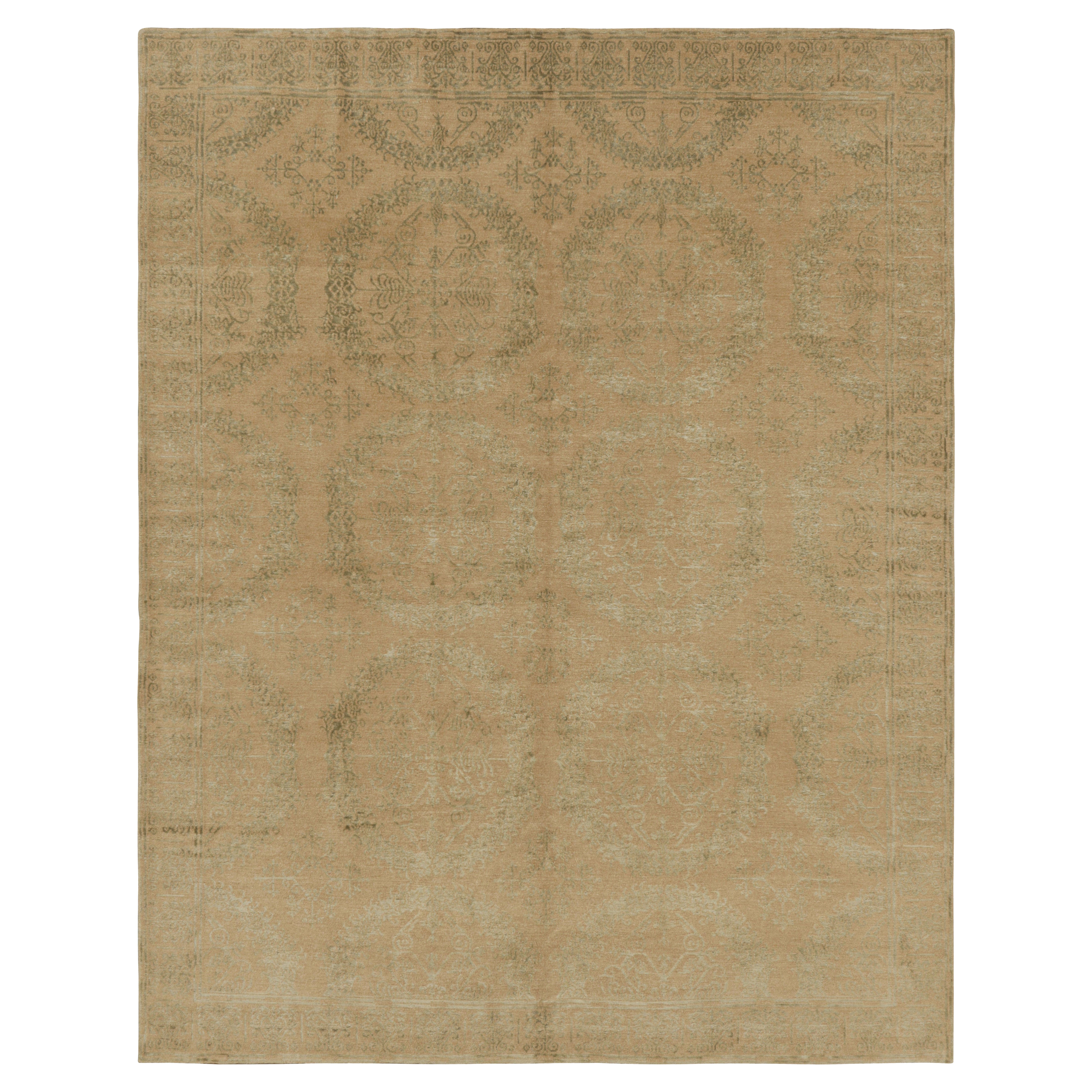 Rug & Kilim's Teppich im europäischen Stil in Gold mit Blumenmedaillons Catana