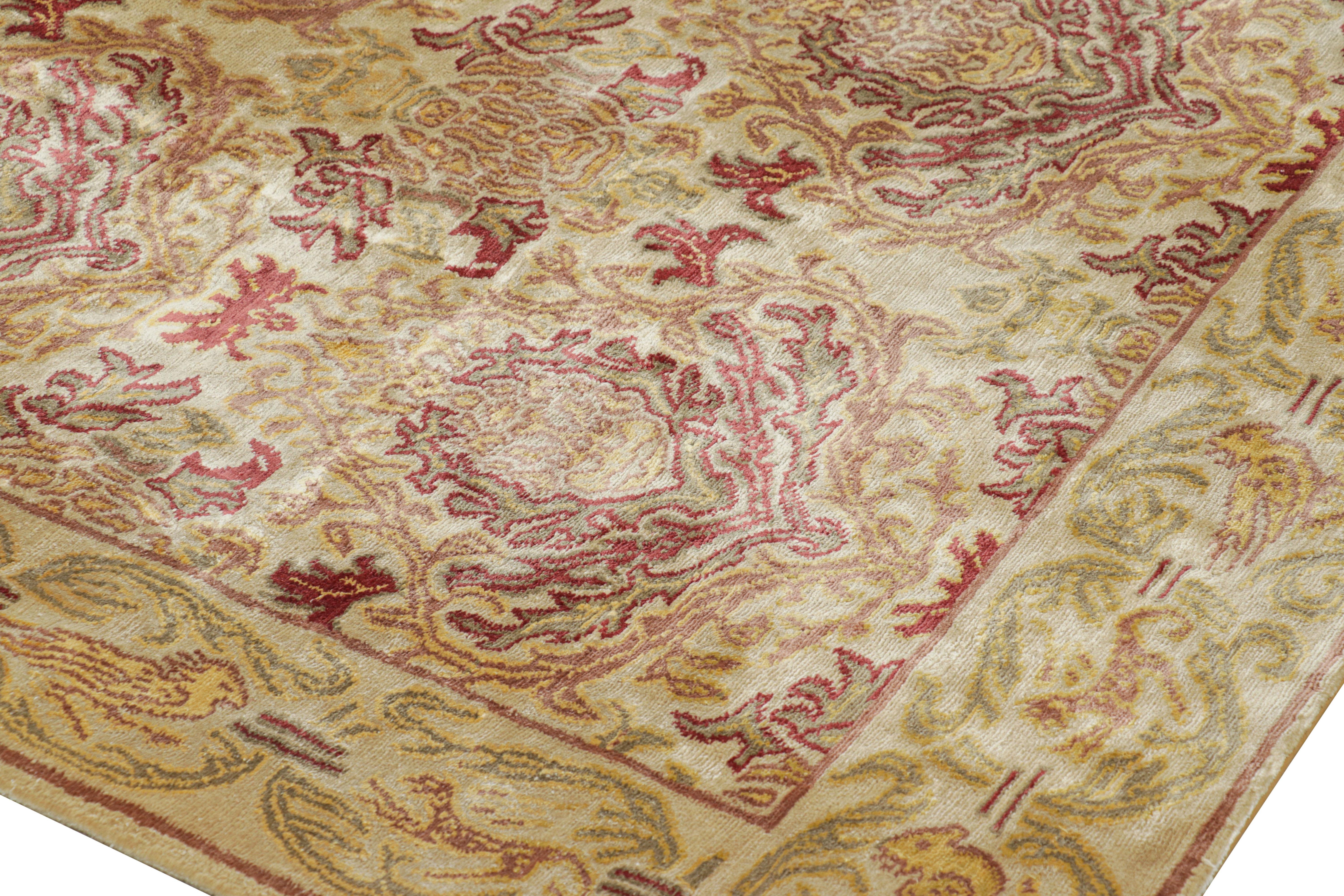 Alfombra de estilo europeo Rug & Kilim en dorado con motivos florales 