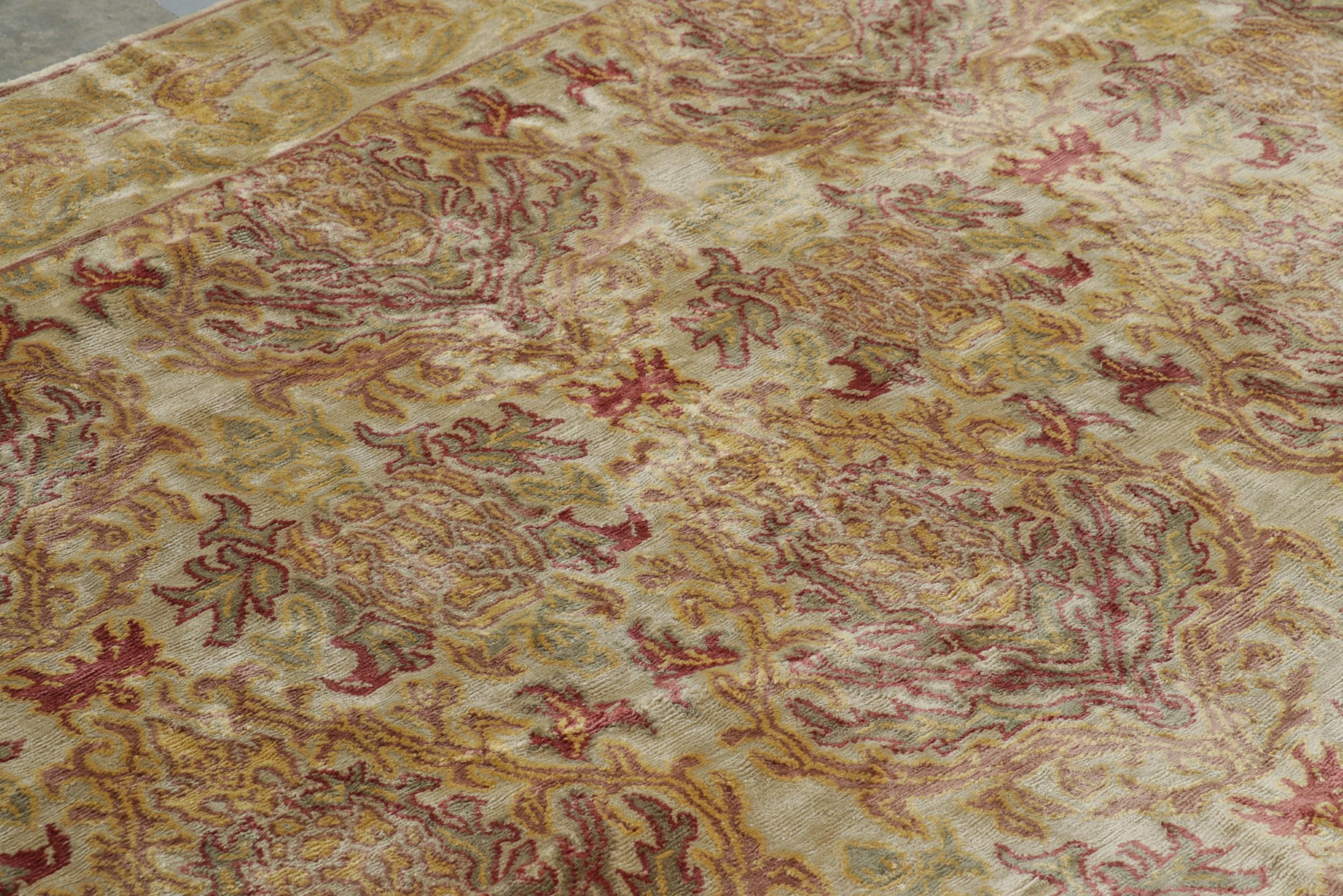 Rug & Kilim’s European Style Rug in Gold with Floral Patterns “Granada” For Sale 2