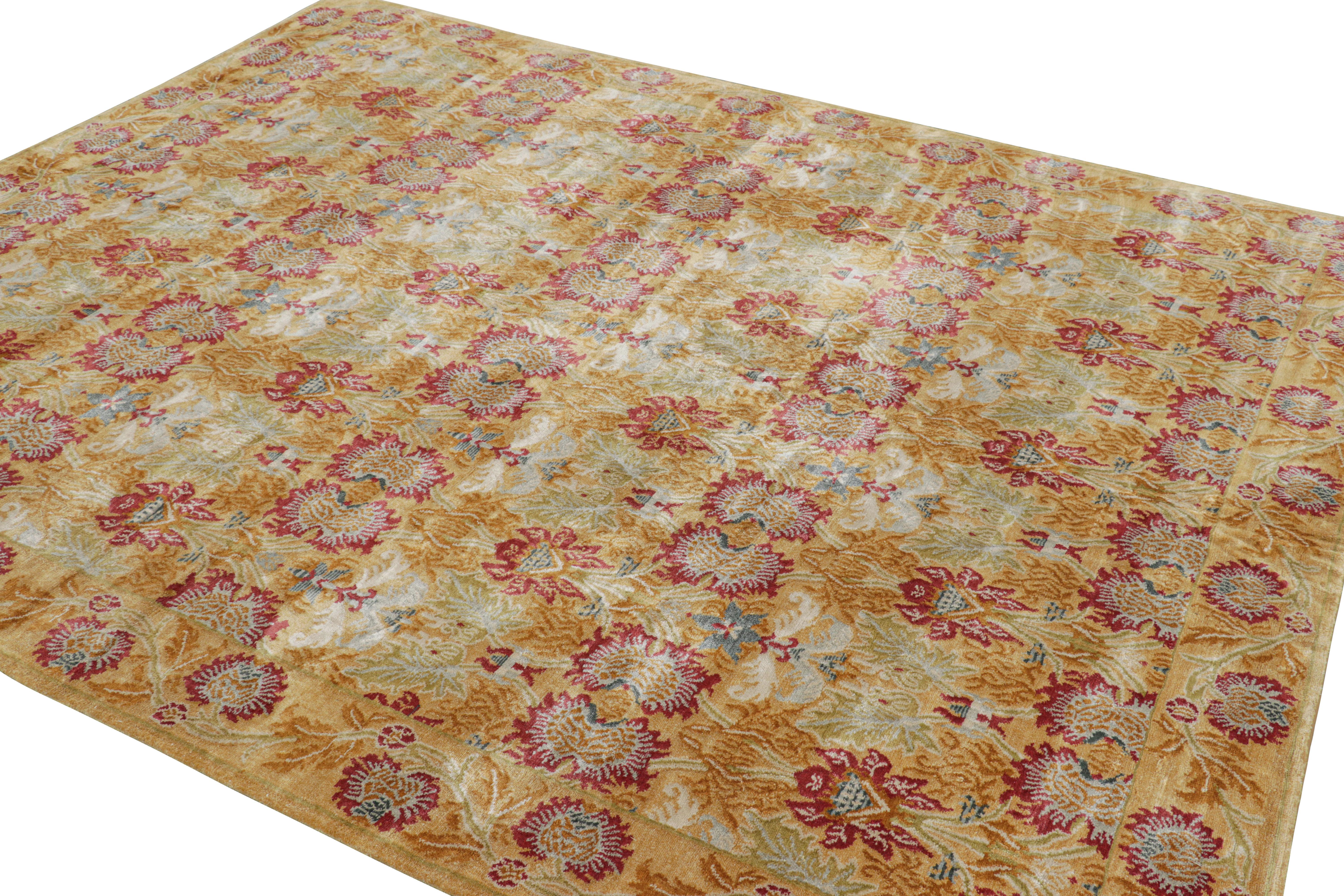 Rug & Kilim's European Style Rug in Gold with Floral Patterns Toledo (tapis de style européen en or avec motifs floraux) Neuf - En vente à Long Island City, NY